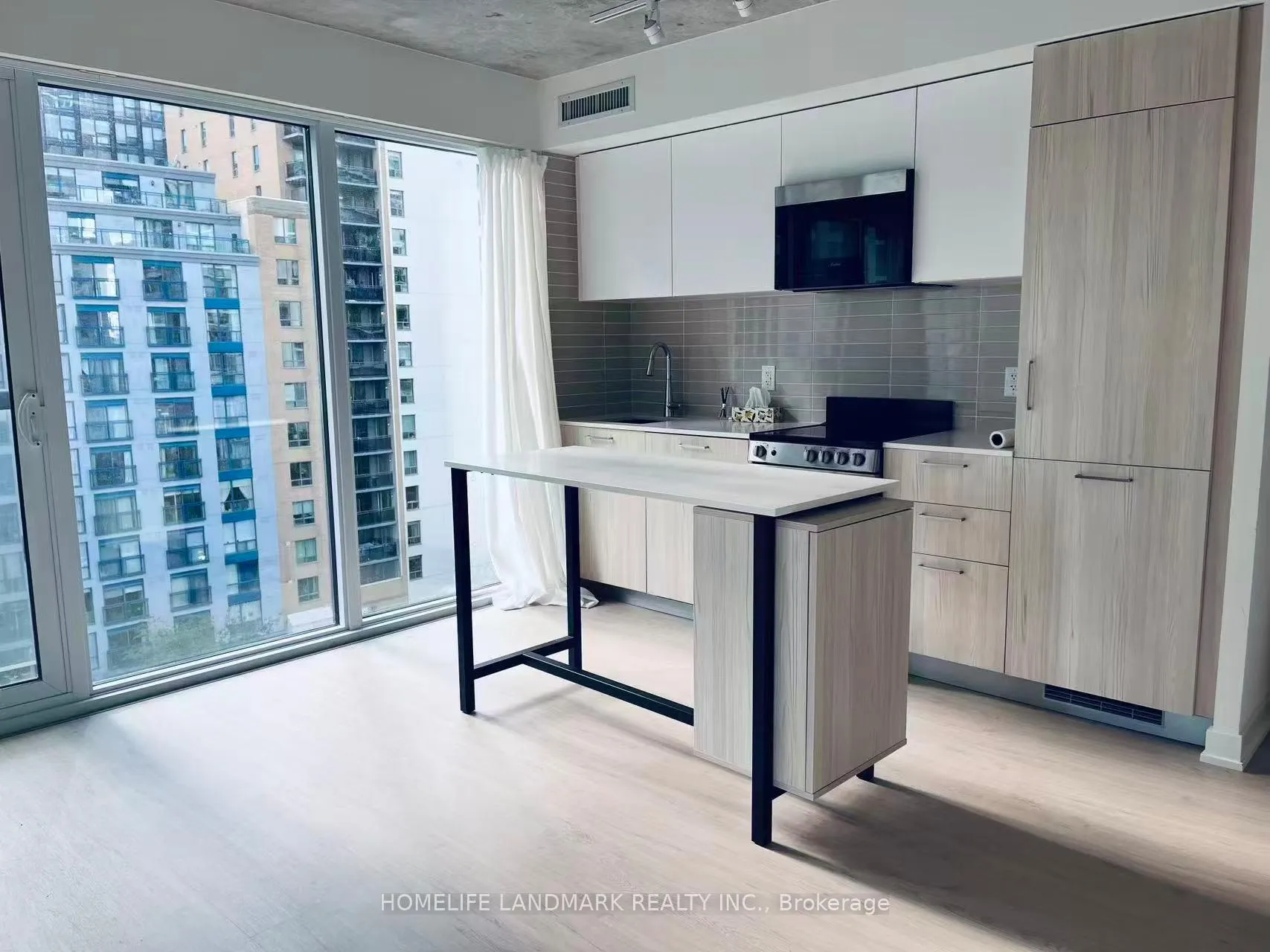 Photo 2 of Unit 704, 65 Mutual Street, Toronto, Church-Yonge Corridor — HOMEH