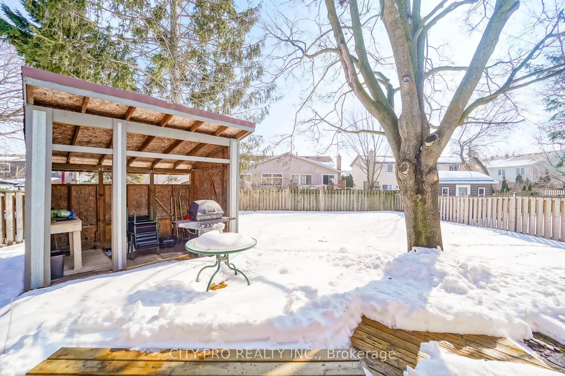 Photo 4 of 2848 Windwood Drive, Mississauga, Meadowvale — HOMEH