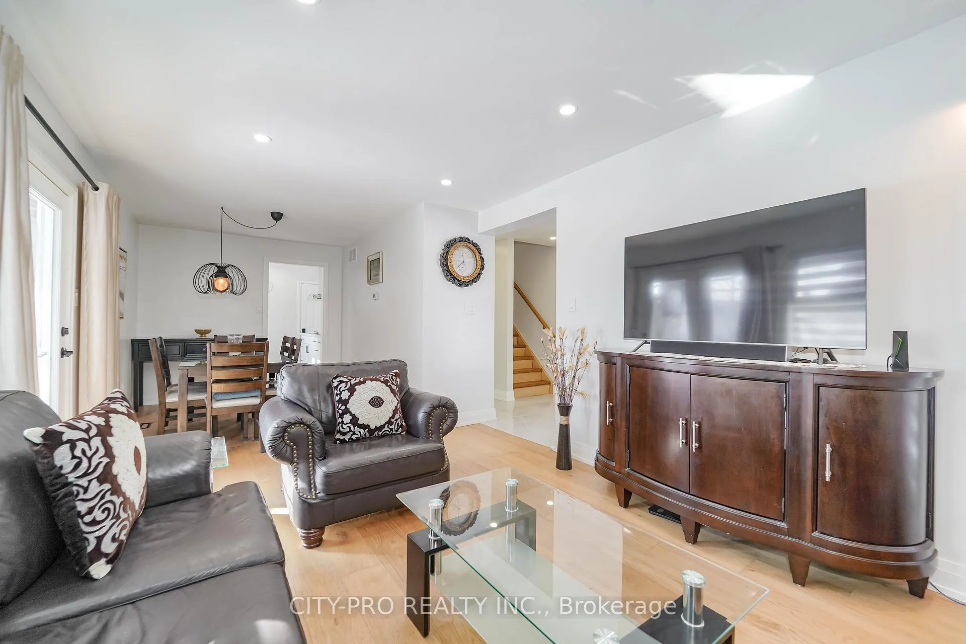 Photo 12 of 2848 Windwood Drive, Mississauga, Meadowvale — HOMEH