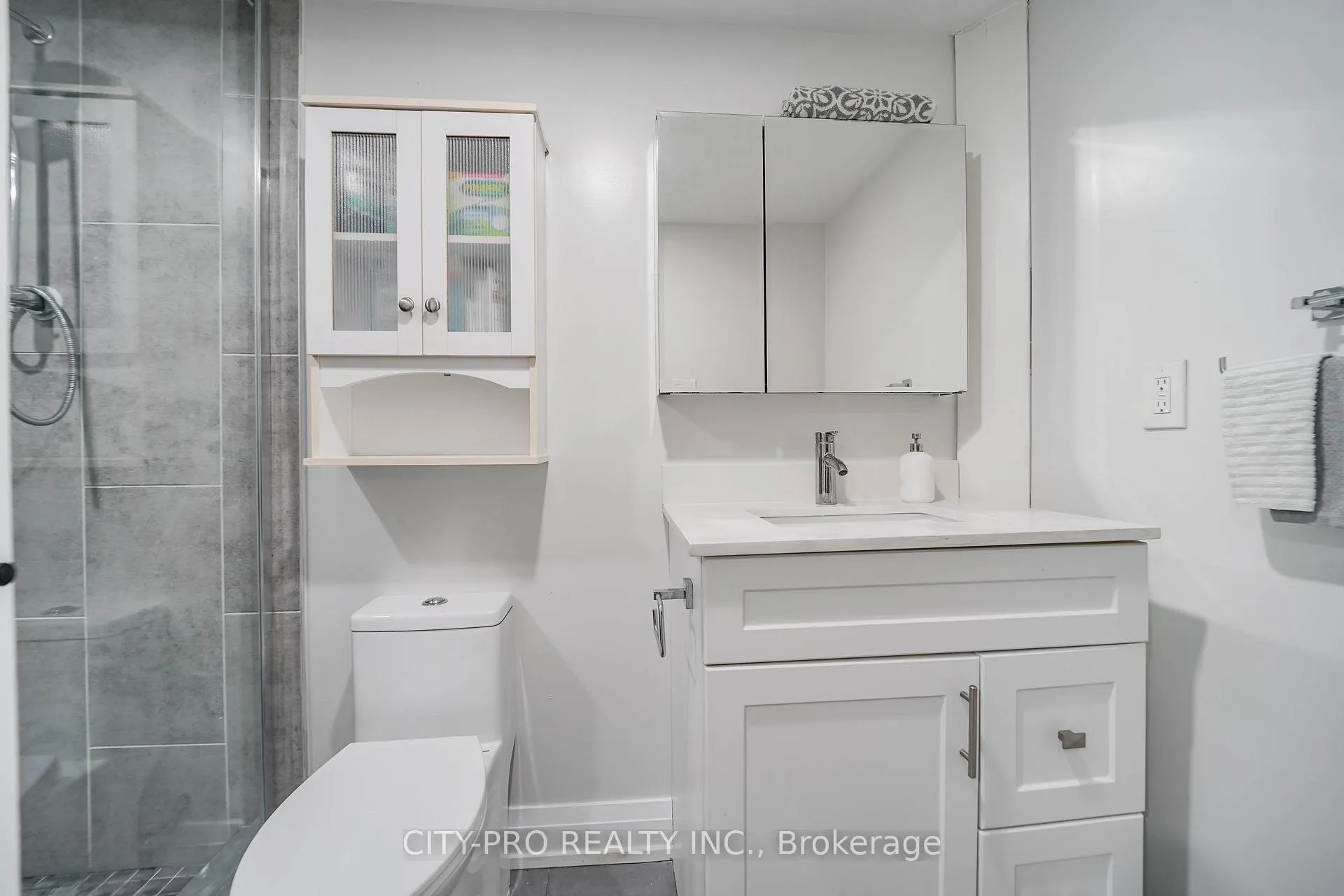 Photo 34 of 2848 Windwood Drive, Mississauga, Meadowvale — HOMEH