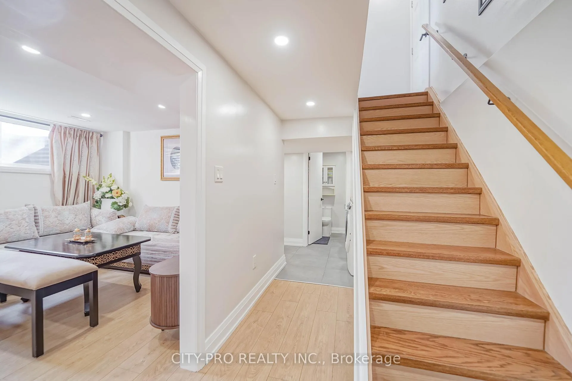 Photo 39 of 2848 Windwood Drive, Mississauga, Meadowvale — HOMEH