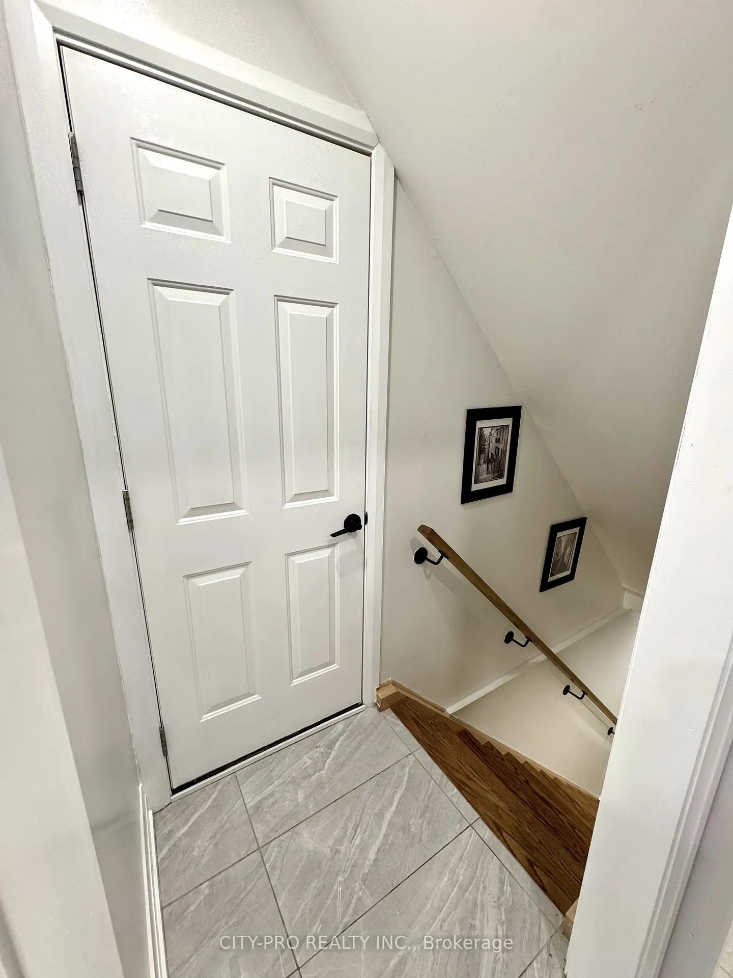 Photo 41 of 2848 Windwood Drive, Mississauga, Meadowvale — HOMEH