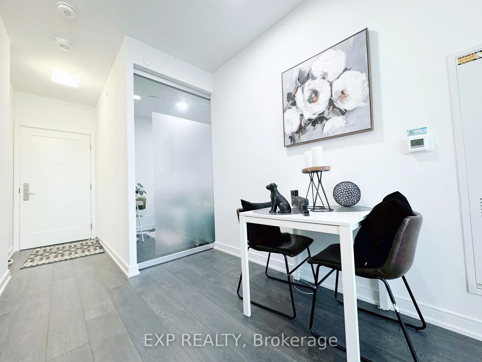 Photo 9 of Unit 2810, 3 Gloucester Street, Toronto, Church-Yonge Corridor — HOMEH