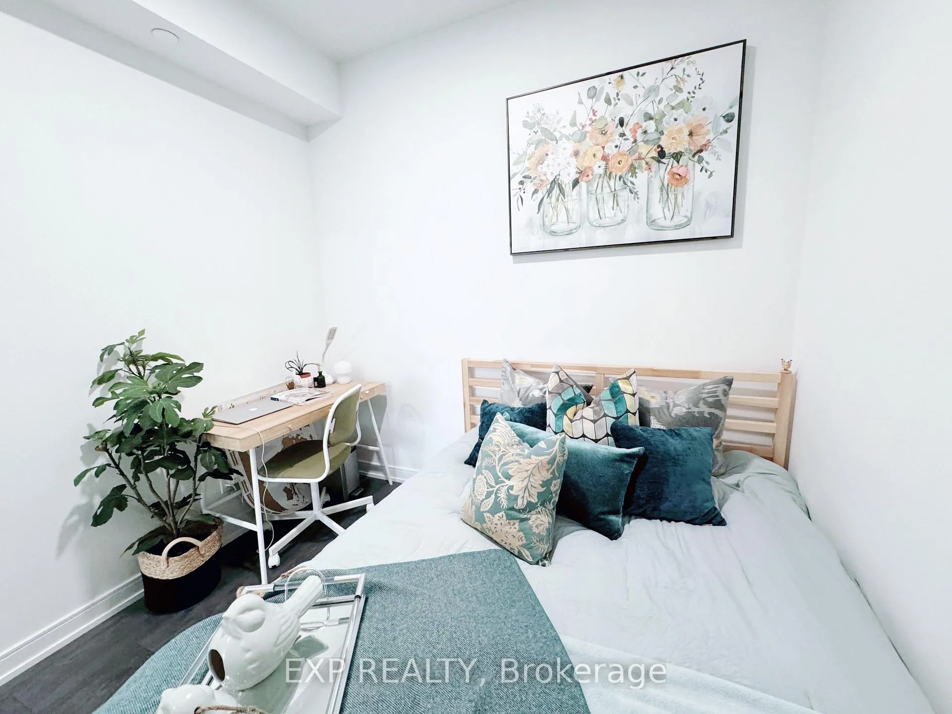 Photo 16 of Unit 2810, 3 Gloucester Street, Toronto, Church-Yonge Corridor — HOMEH