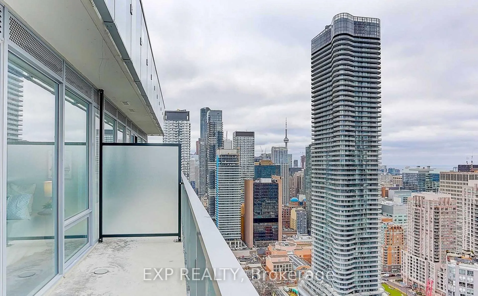 Photo 19 of Unit 2810, 3 Gloucester Street, Toronto, Church-Yonge Corridor — HOMEH