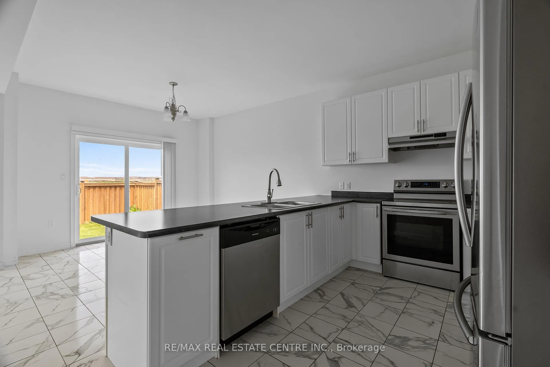Photo 7 of 56 Rockledge Drive, Hamilton, Hannon — HOMEH