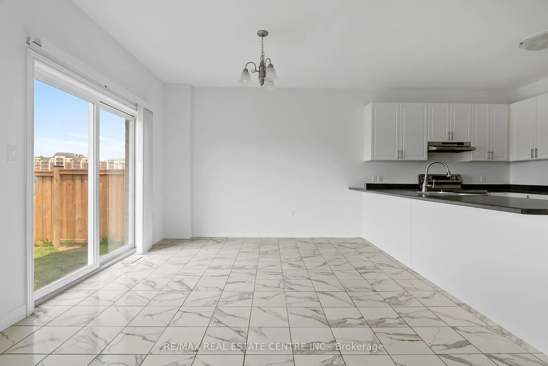 Photo 9 of 56 Rockledge Drive, Hamilton, Hannon — HOMEH