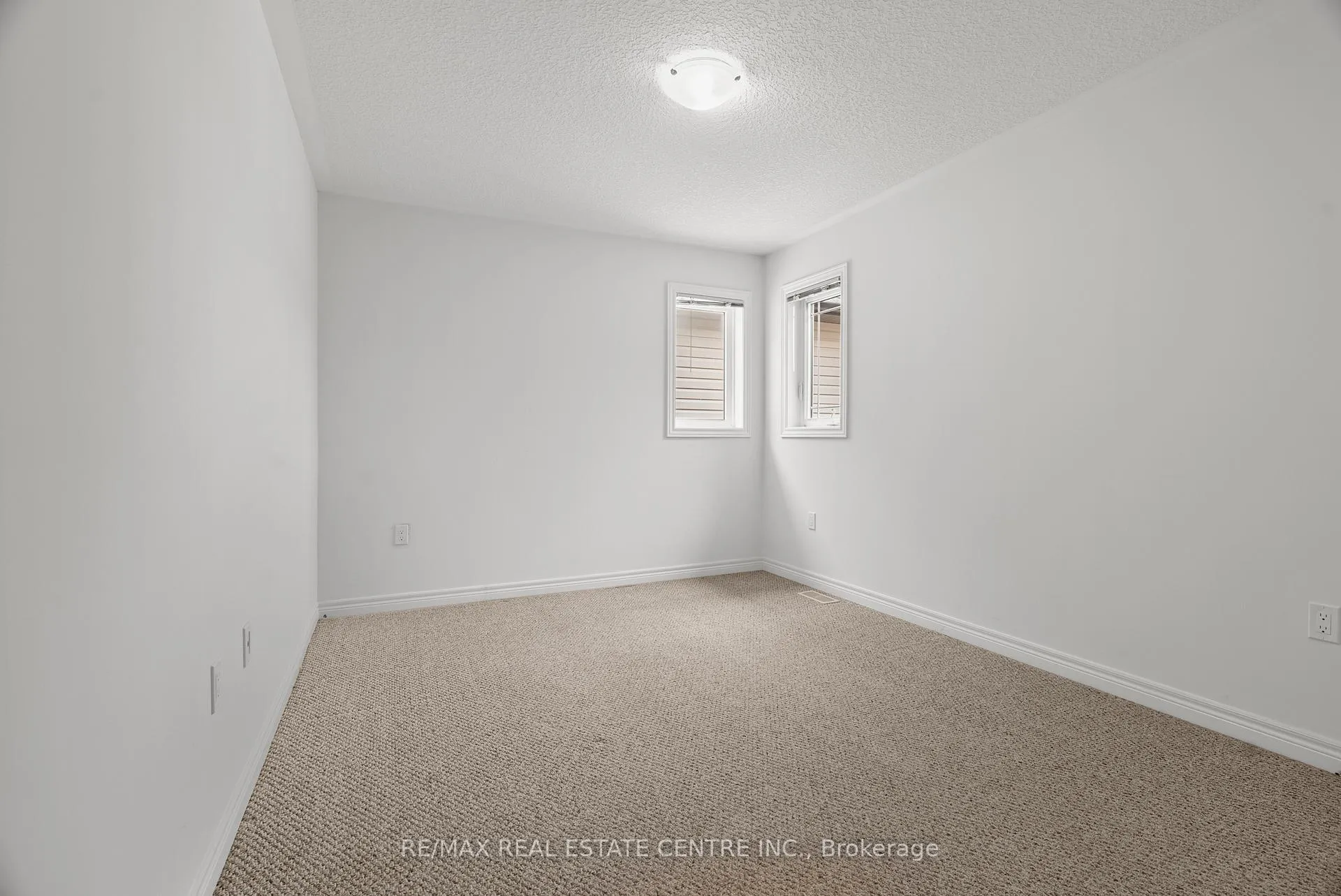 Photo 20 of 56 Rockledge Drive, Hamilton, Hannon — HOMEH