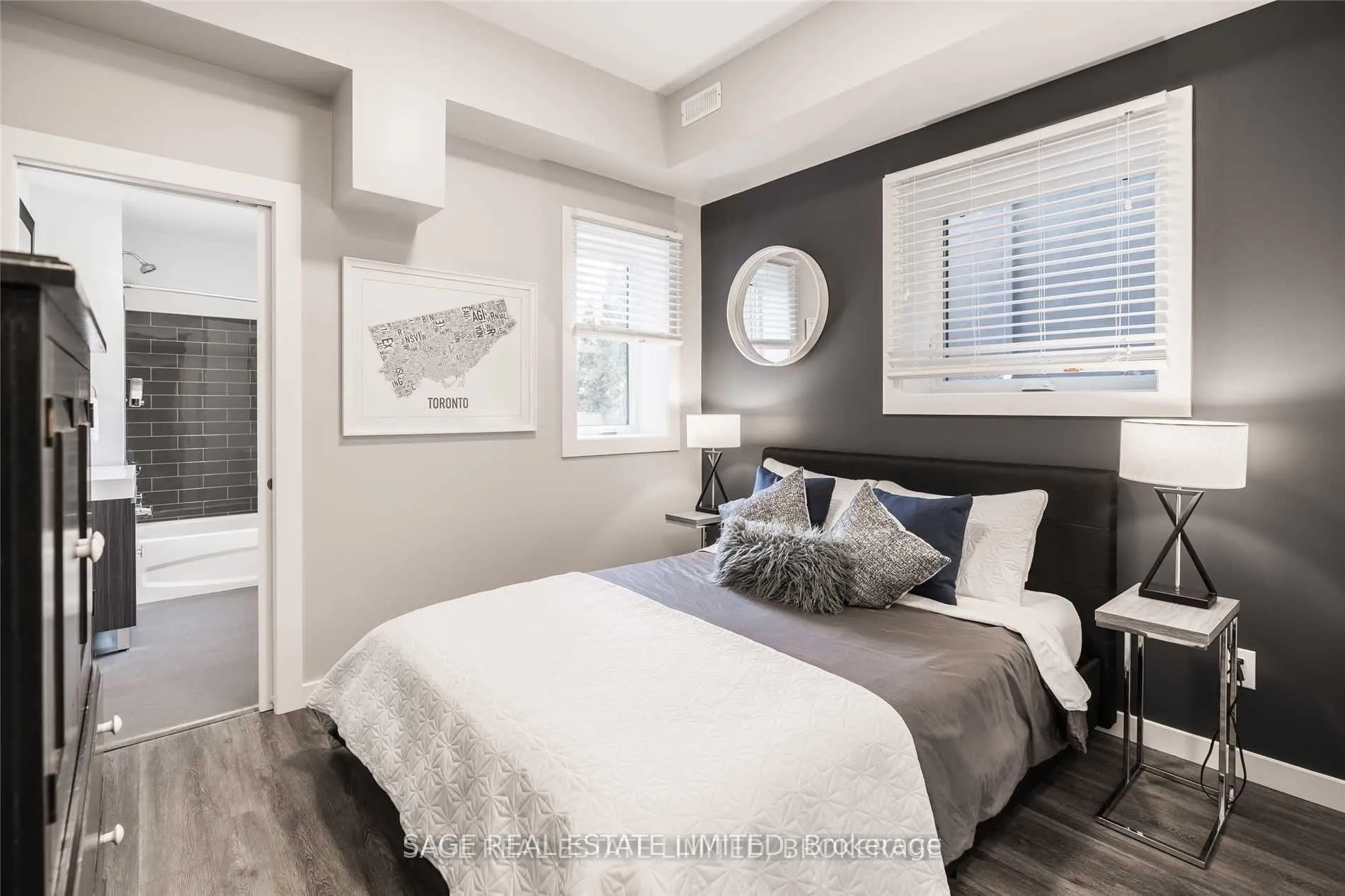 Photo 7 of 247 Lisgar Street, Toronto, Little Portugal — HOMEH