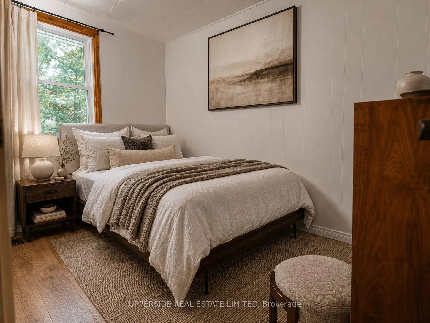 Photo 4 of 1040 Oak Road, Gravenhurst, Morrison — HOMEH