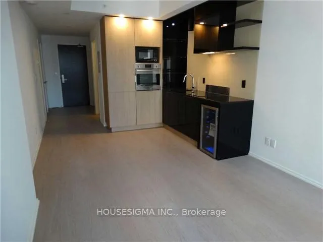 Photo 3 of Unit 514, 70 Temperance Street, Toronto, Bay Street Corridor — HOMEH