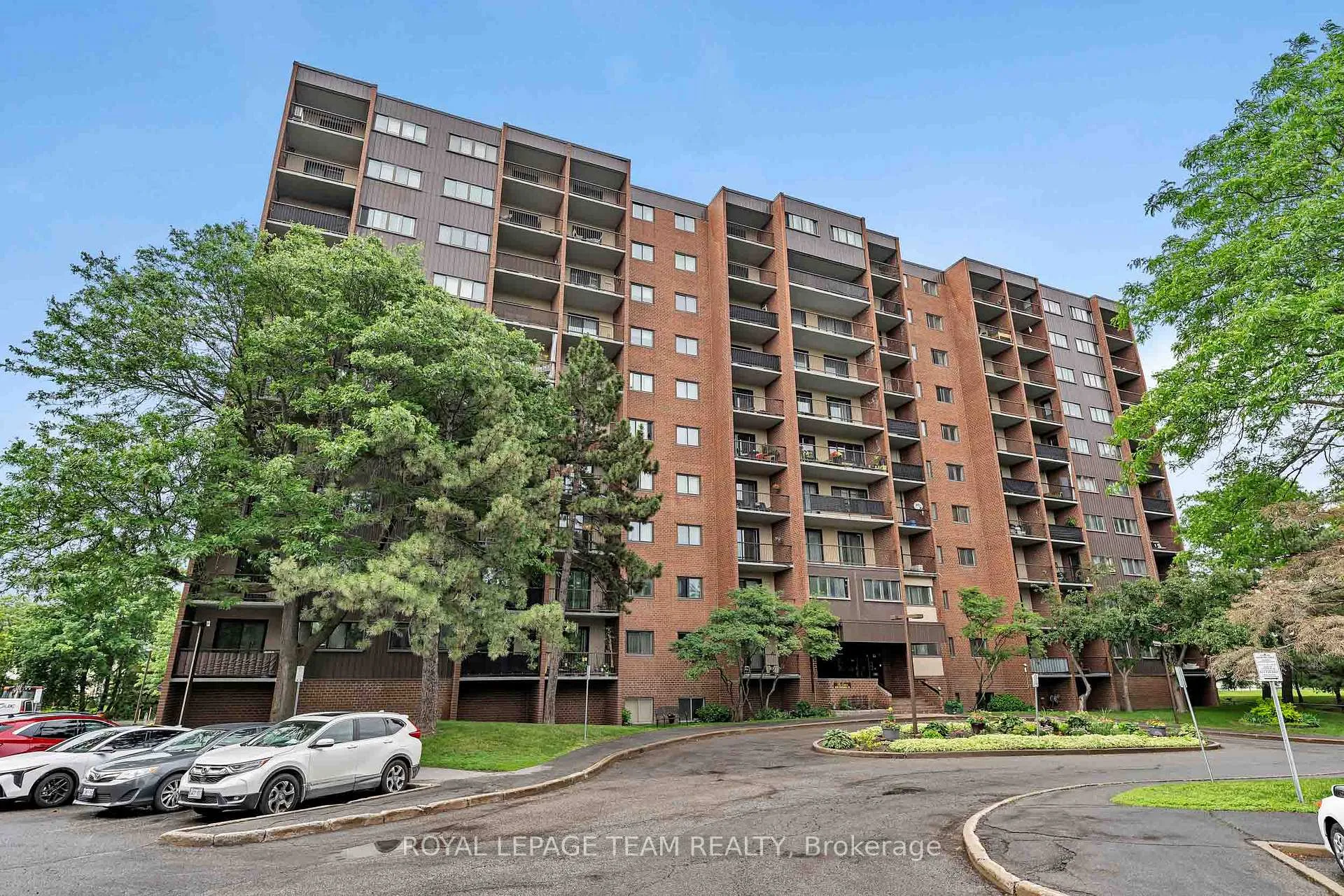 Photo of Unit 214, 2630 Southvale Crescent