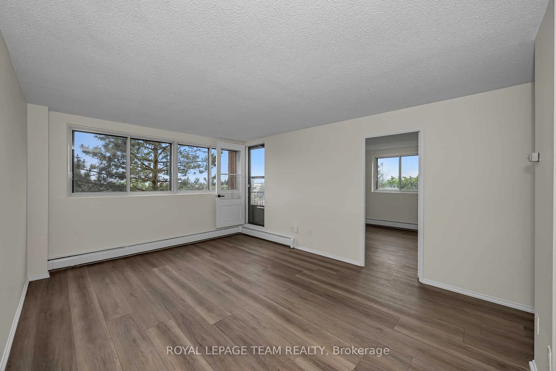 Photo 16 of Unit 214, 2630 Southvale Crescent, Ottawa, Sheffield Glen/Industrial Park — HOMEH