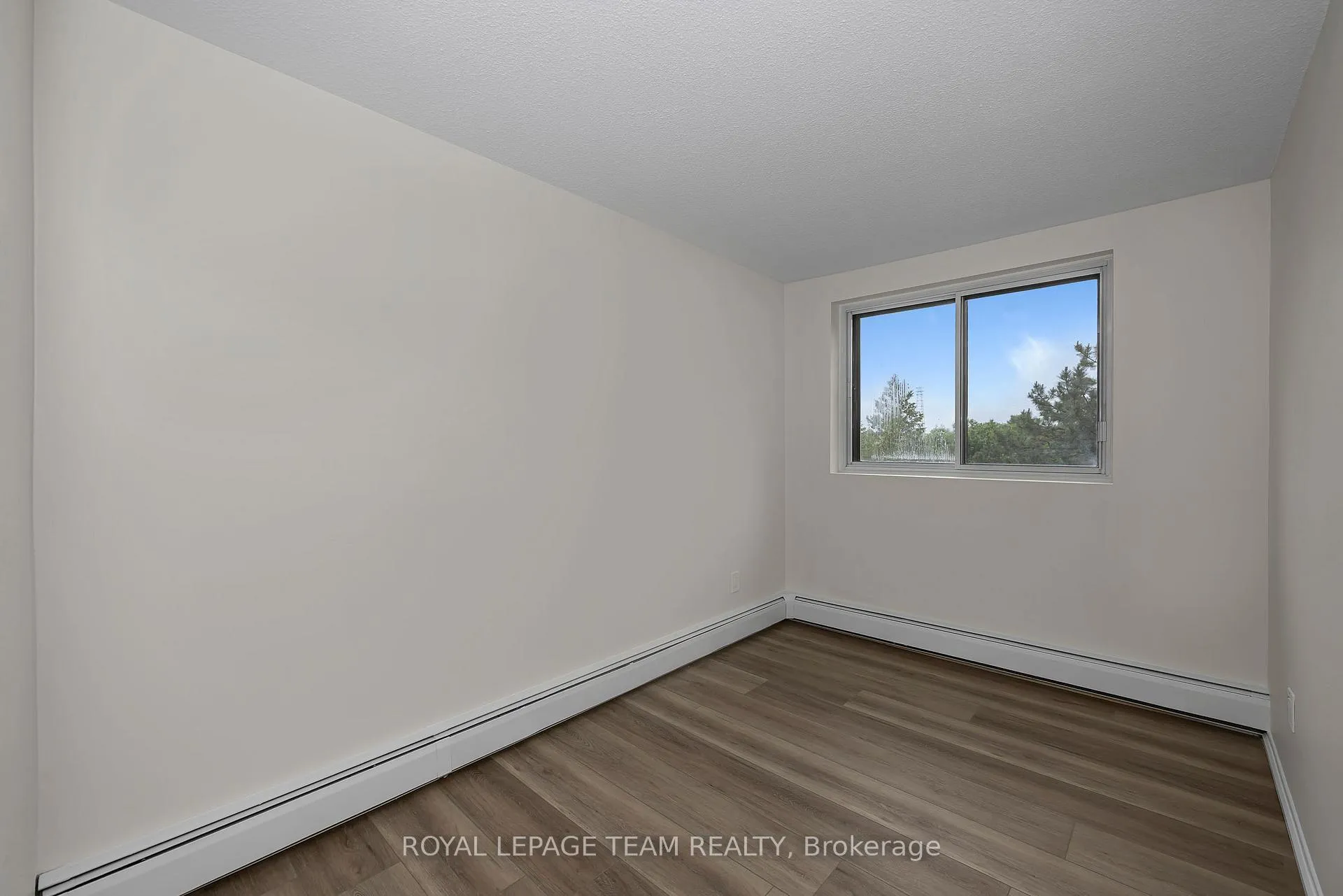 Photo 22 of Unit 214, 2630 Southvale Crescent, Ottawa, Sheffield Glen/Industrial Park — HOMEH