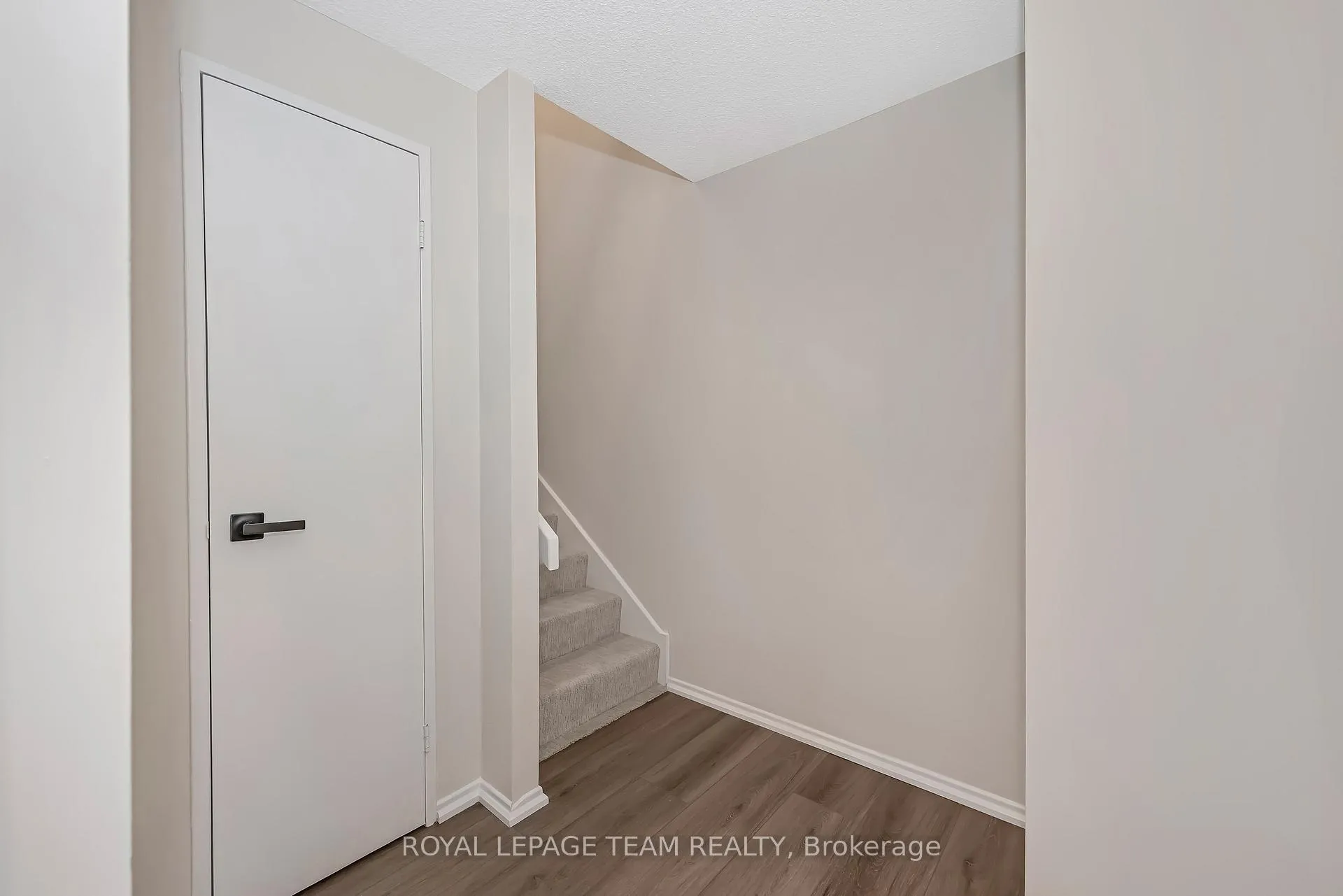 Photo 26 of Unit 214, 2630 Southvale Crescent, Ottawa, Sheffield Glen/Industrial Park — HOMEH