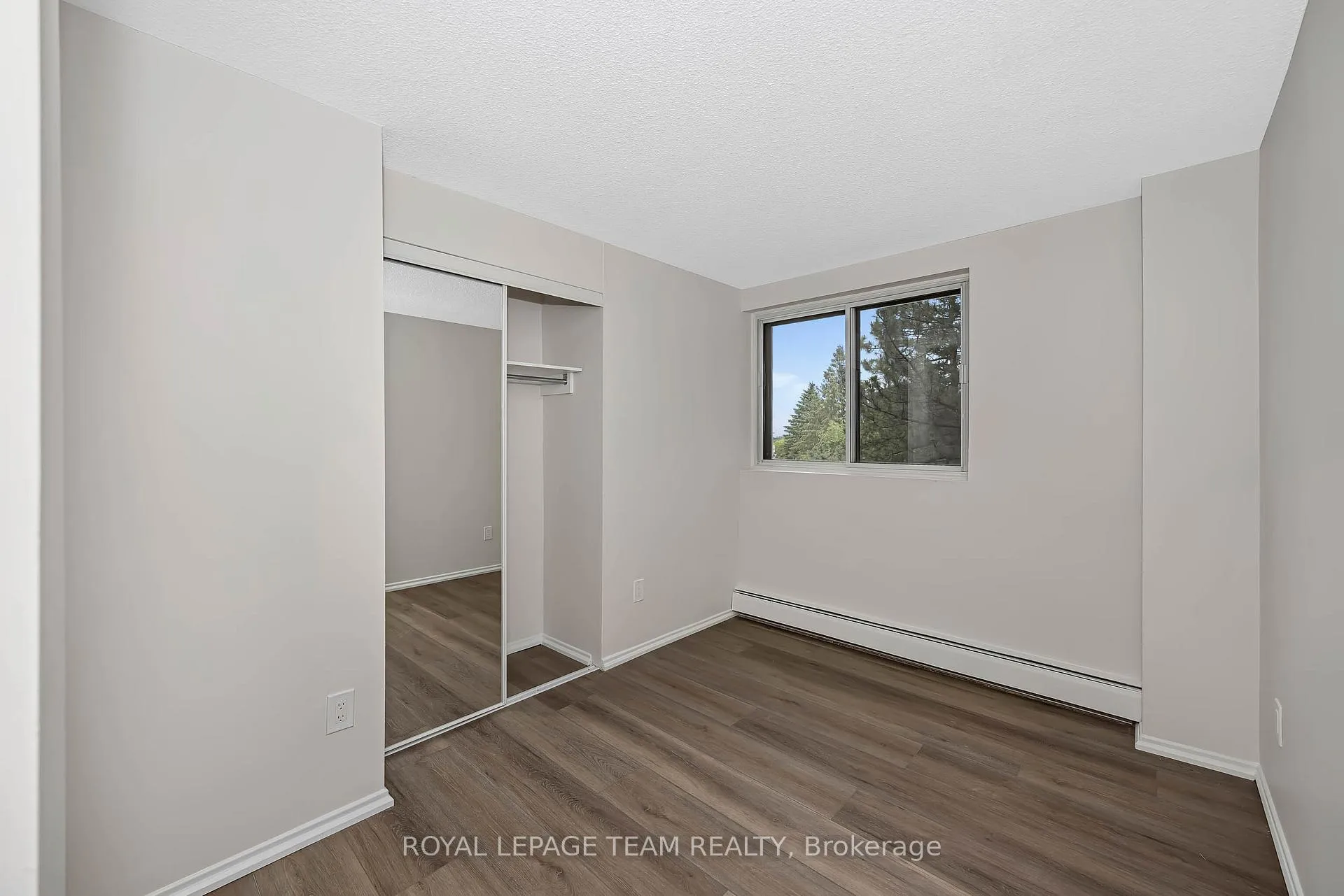 Photo 33 of Unit 214, 2630 Southvale Crescent, Ottawa, Sheffield Glen/Industrial Park — HOMEH