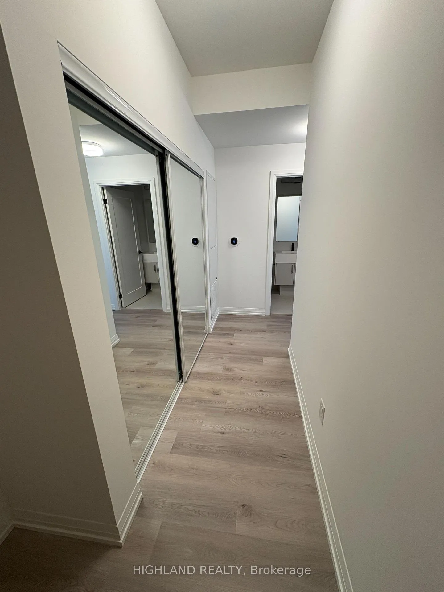 Photo 2 of Unit 615, 280 Dundas Street W, Toronto, Kensington-Chinatown — HOMEH