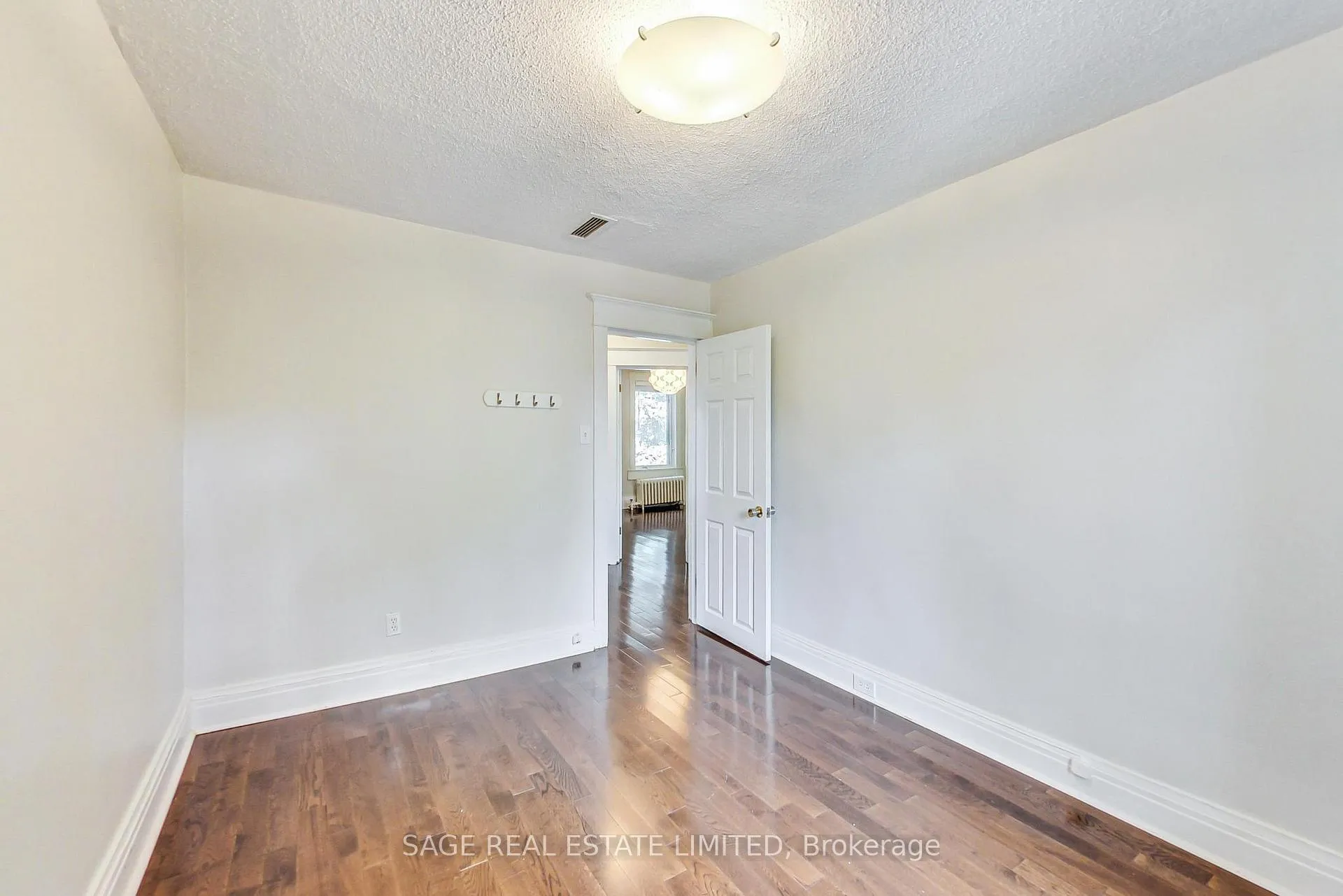 Photo 19 of 46 Alberta Avenue, Toronto, Wychwood — HOMEH