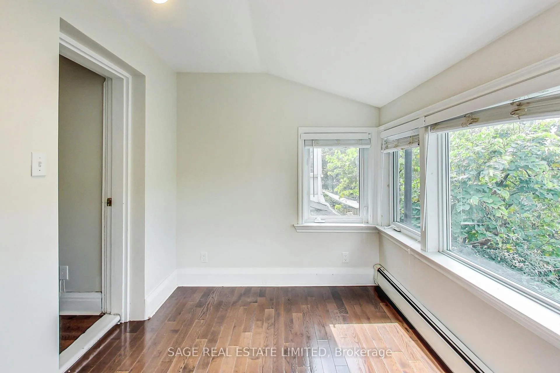 Photo 25 of 46 Alberta Avenue, Toronto, Wychwood — HOMEH