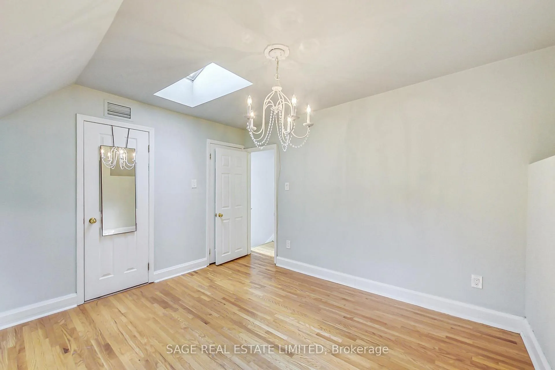 Photo 34 of 46 Alberta Avenue, Toronto, Wychwood — HOMEH