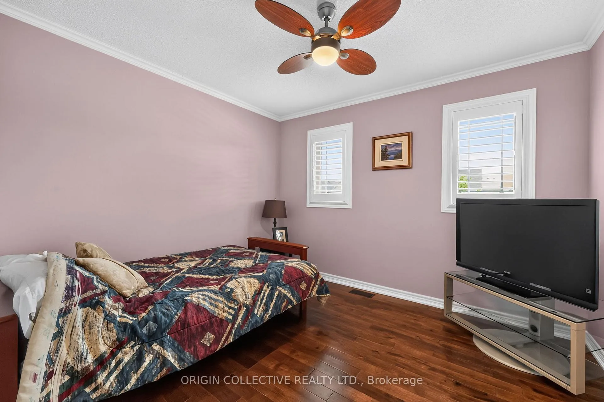 Photo 18 of 31 Bud Leggett Crescent, Georgina, Keswick South — HOMEH