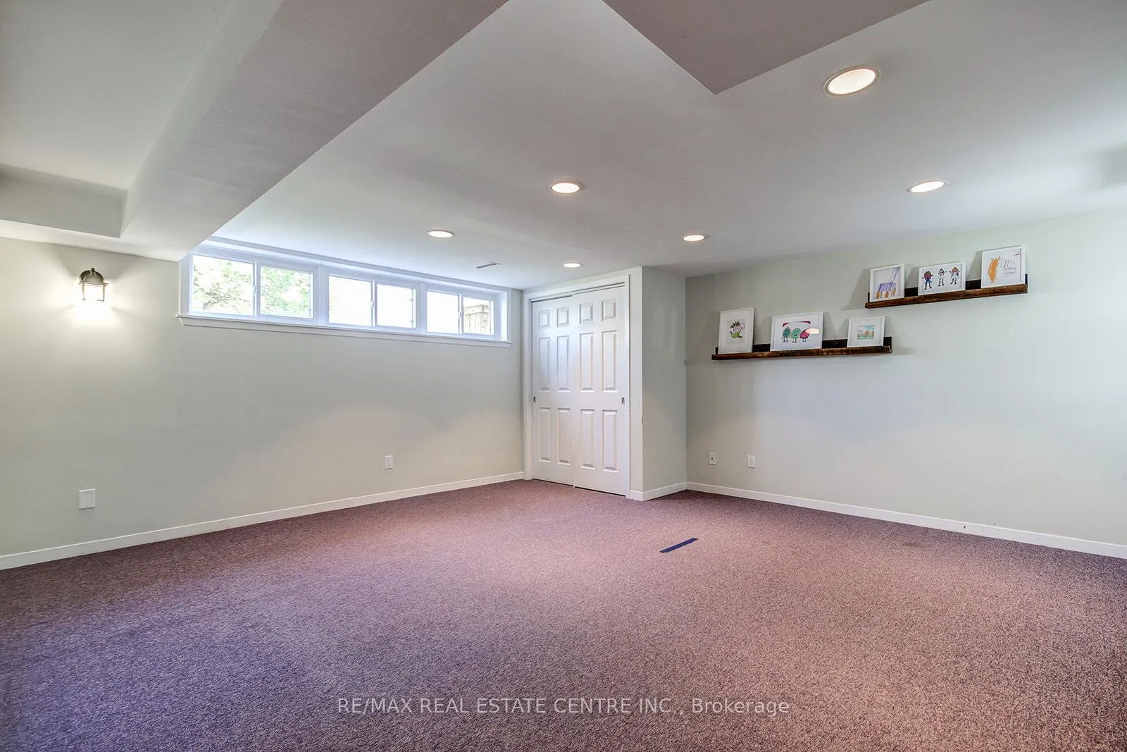 Photo 22 of 200 Delrex Boulevard, Halton Hills, Georgetown — HOMEH