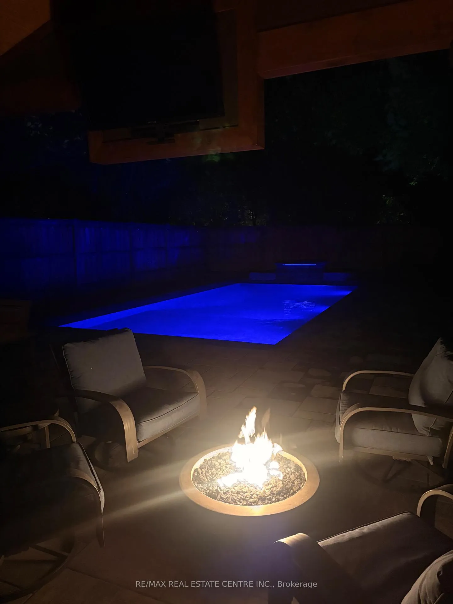Photo 28 of 200 Delrex Boulevard, Halton Hills, Georgetown — HOMEH