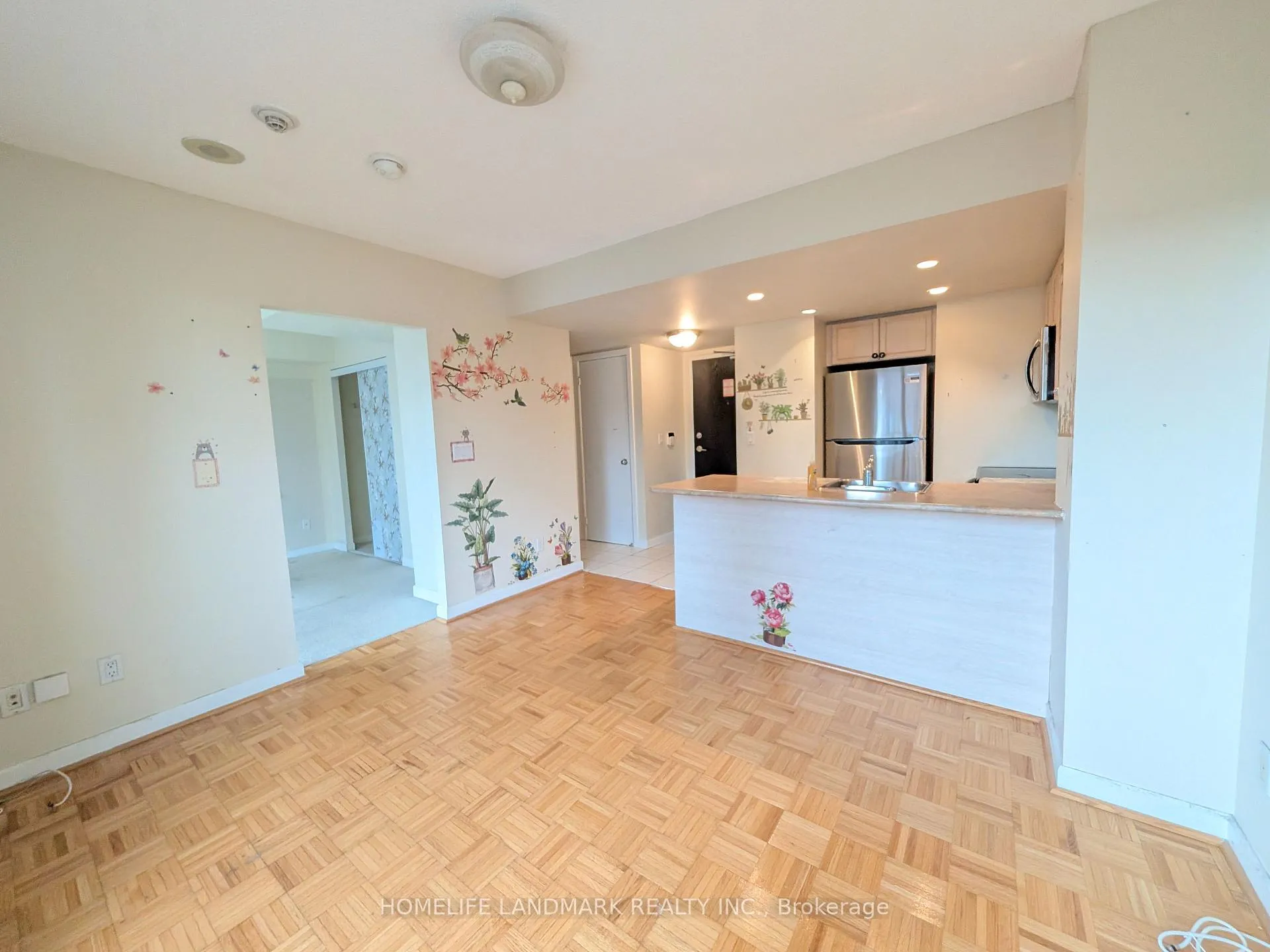 Photo 8 of Unit 1803, 8 Park Road, Toronto, Rosedale-Moore Park — HOMEH