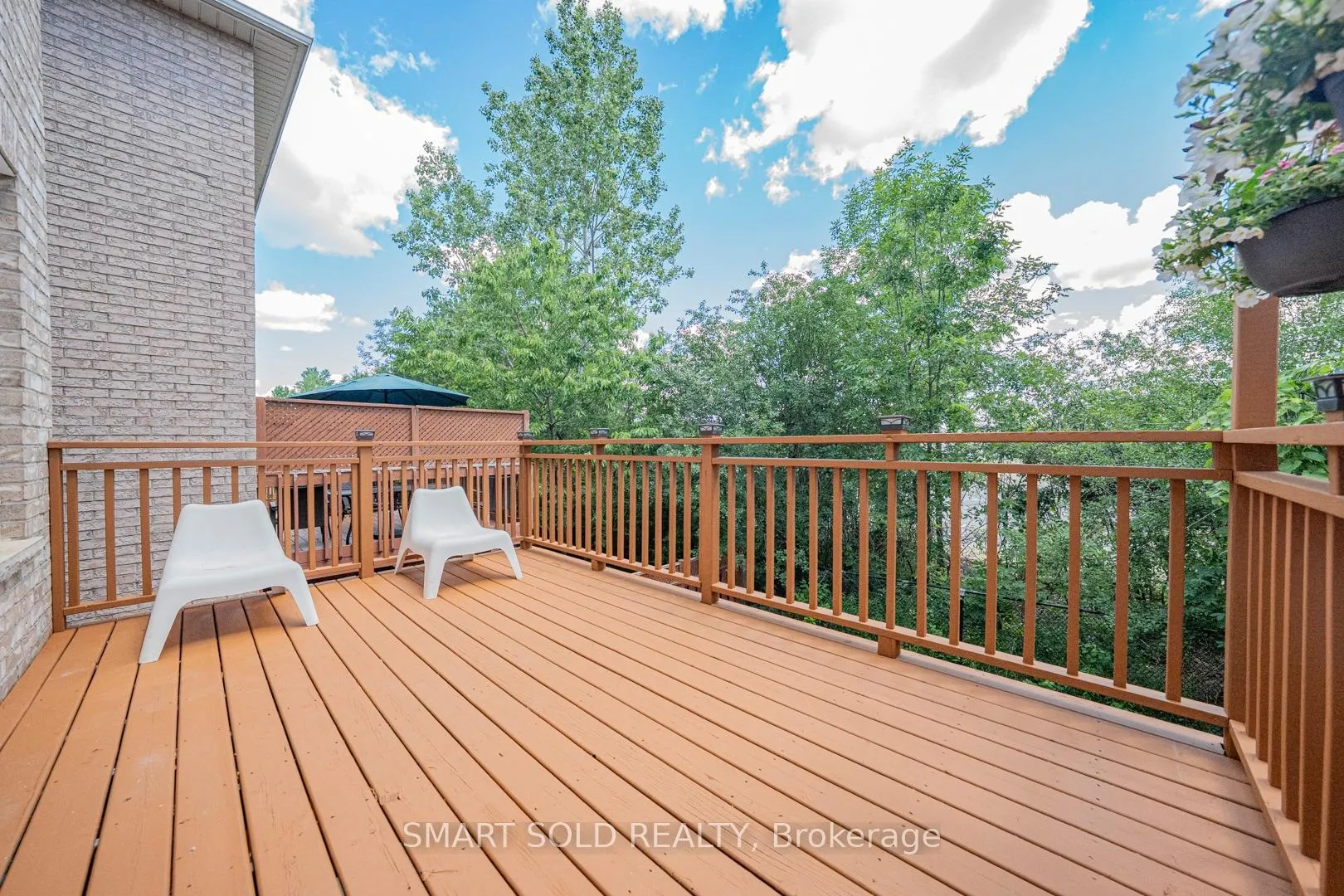 Photo 10 of 295 Bathurst Glen Drive, Vaughan, Patterson — HOMEH