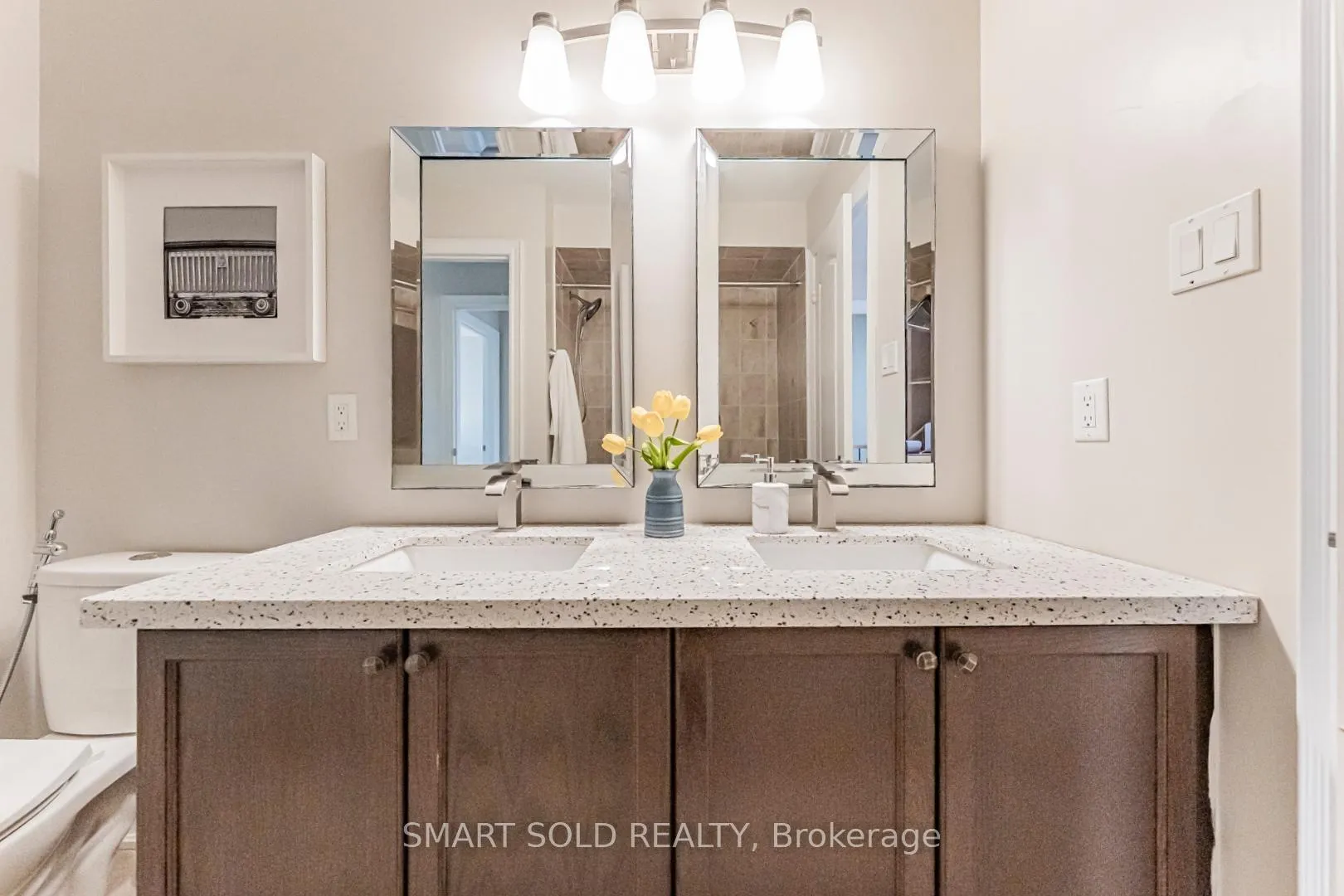 Photo 20 of 295 Bathurst Glen Drive, Vaughan, Patterson — HOMEH