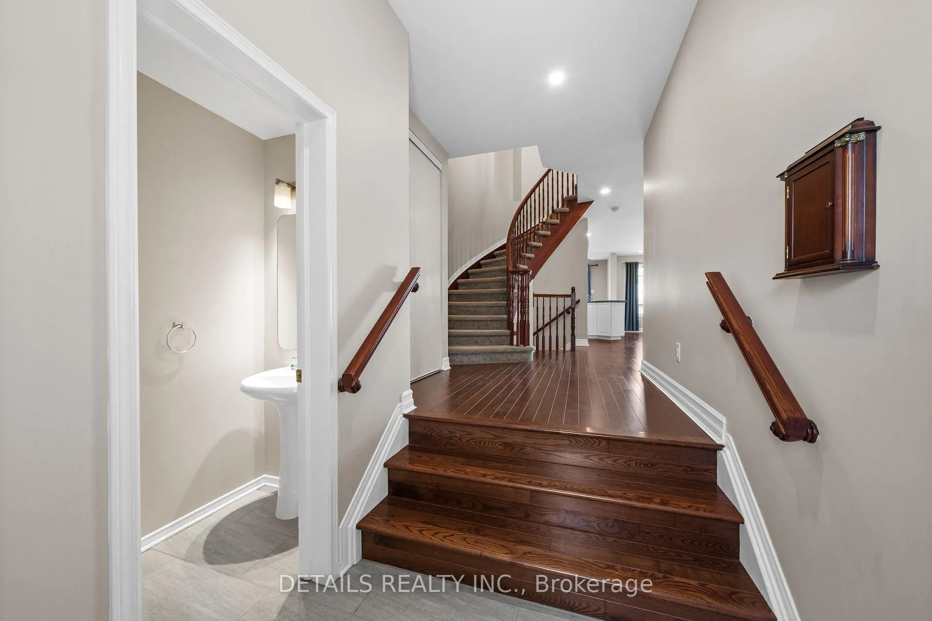 Photo 3 of 1287 Klondike Road, Ottawa, Kanata - Morgan's Grant/South March — HOMEH