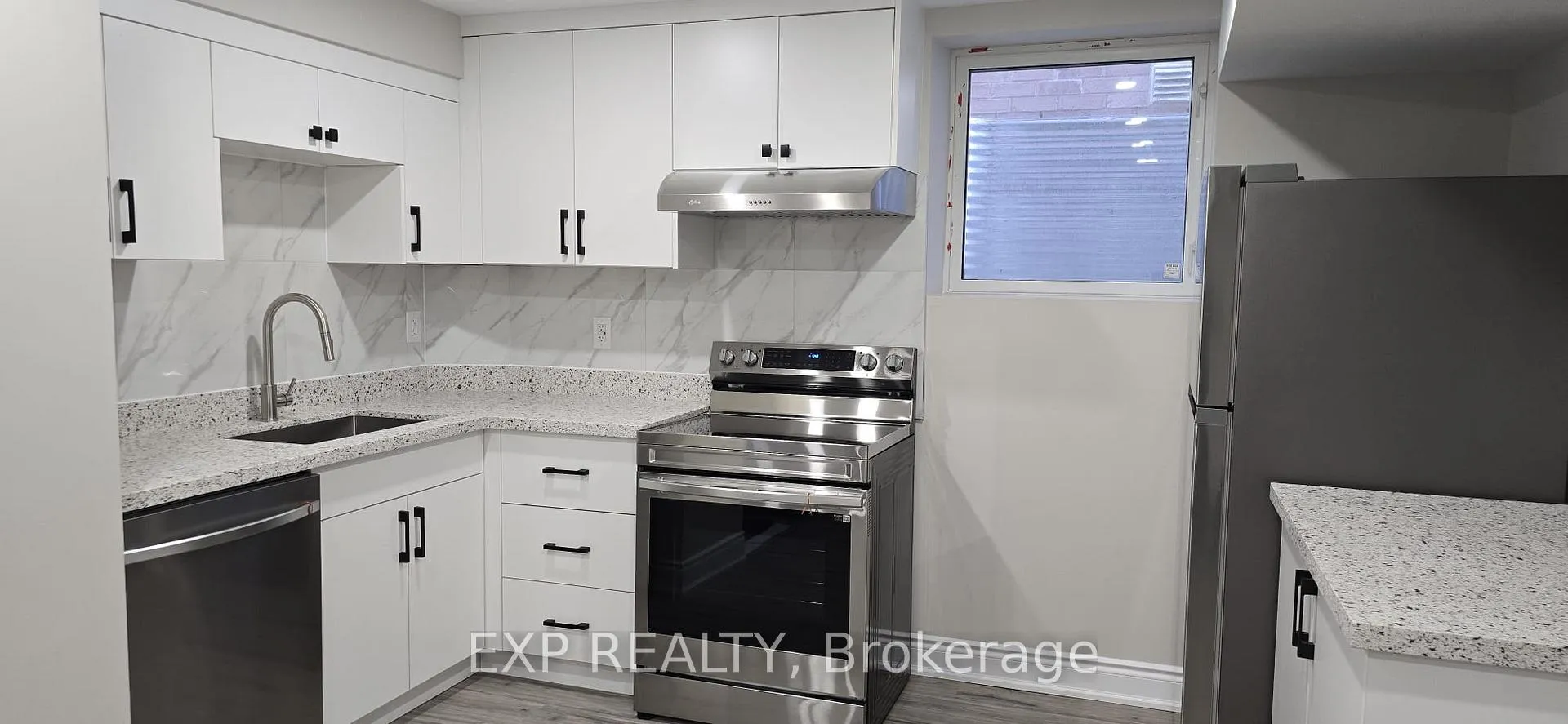 Photo 5 of Unit Bsmt, 5 Junior Road, Brampton, Northwest Brampton — HOMEH