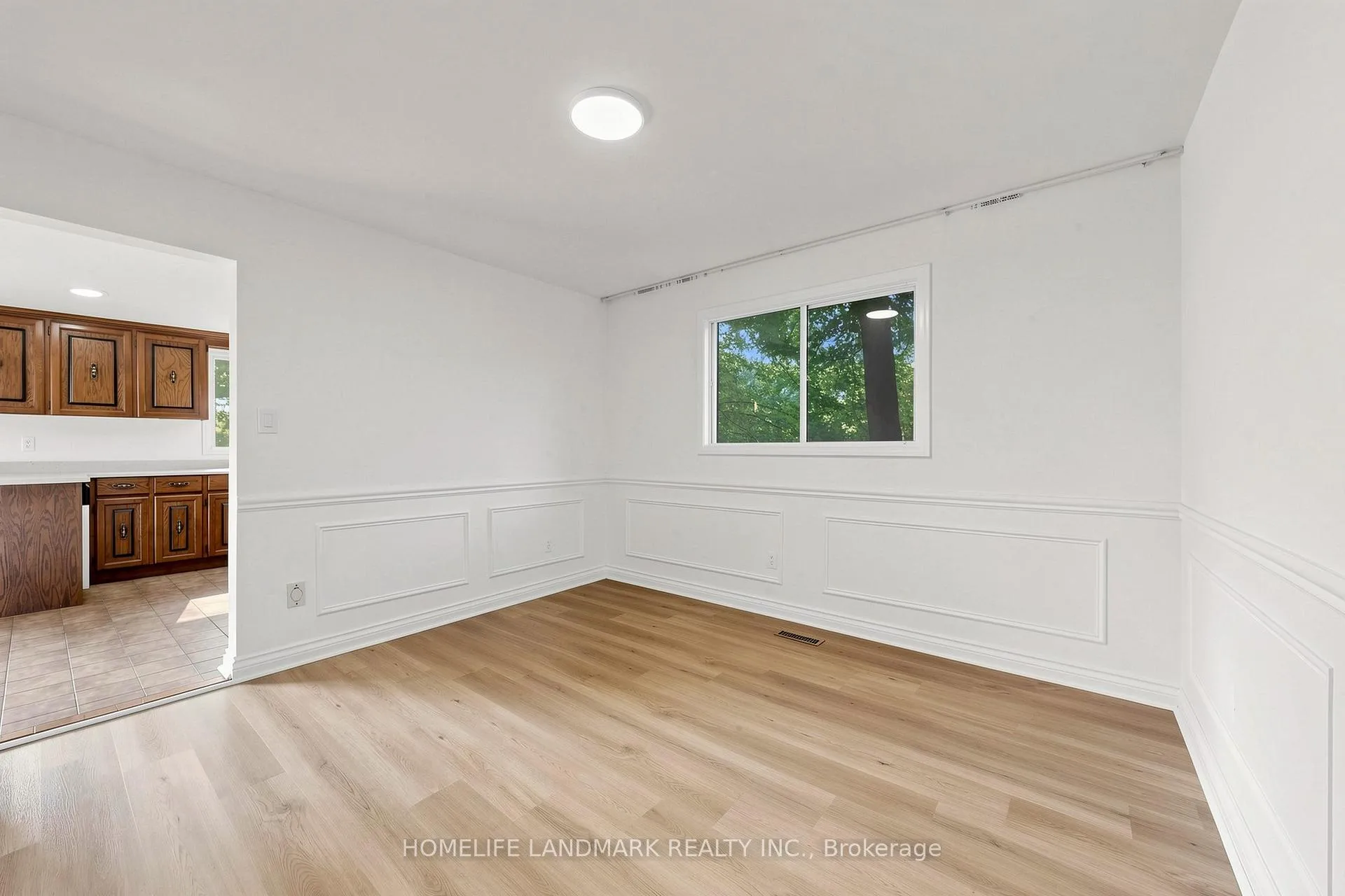 Photo 6 of 23 Dorian Place, Vaughan, Uplands — HOMEH