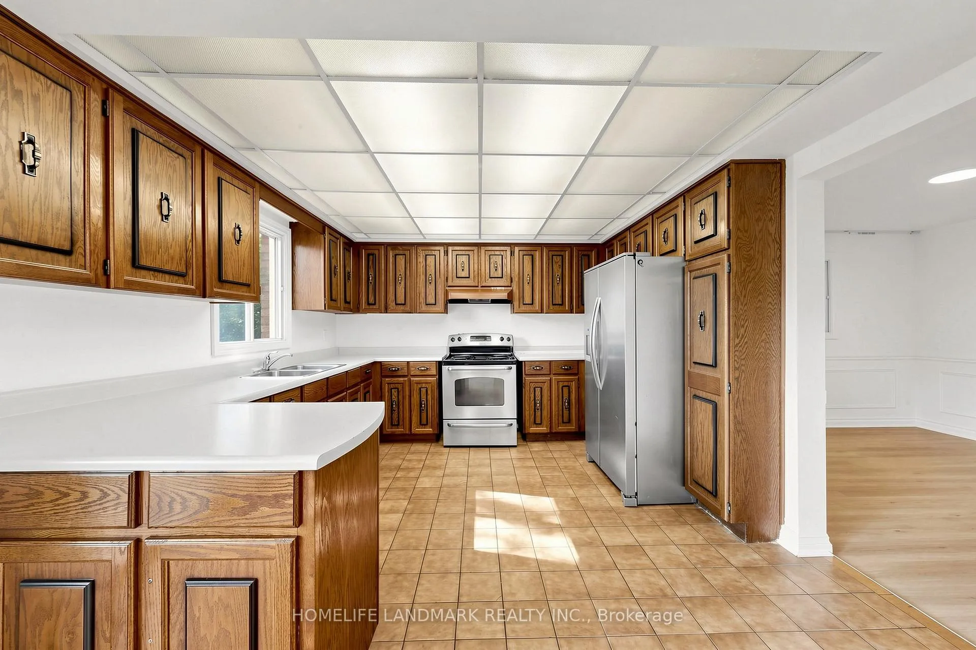 Photo 14 of 23 Dorian Place, Vaughan, Uplands — HOMEH