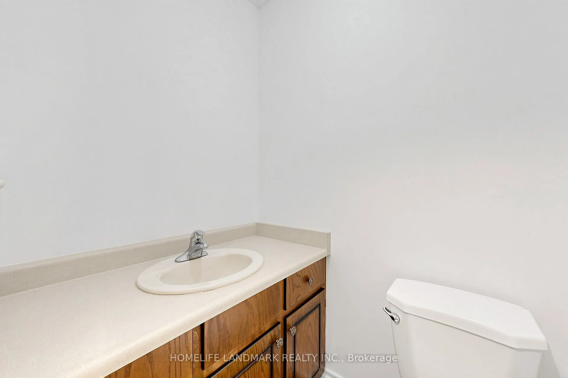 Photo 18 of 23 Dorian Place, Vaughan, Uplands — HOMEH