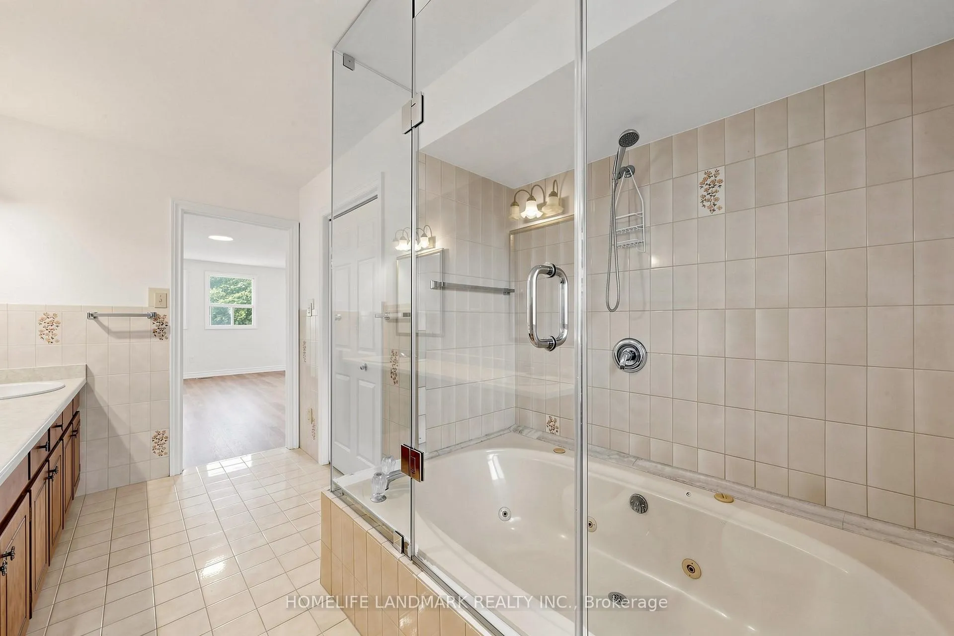 Photo 25 of 23 Dorian Place, Vaughan, Uplands — HOMEH