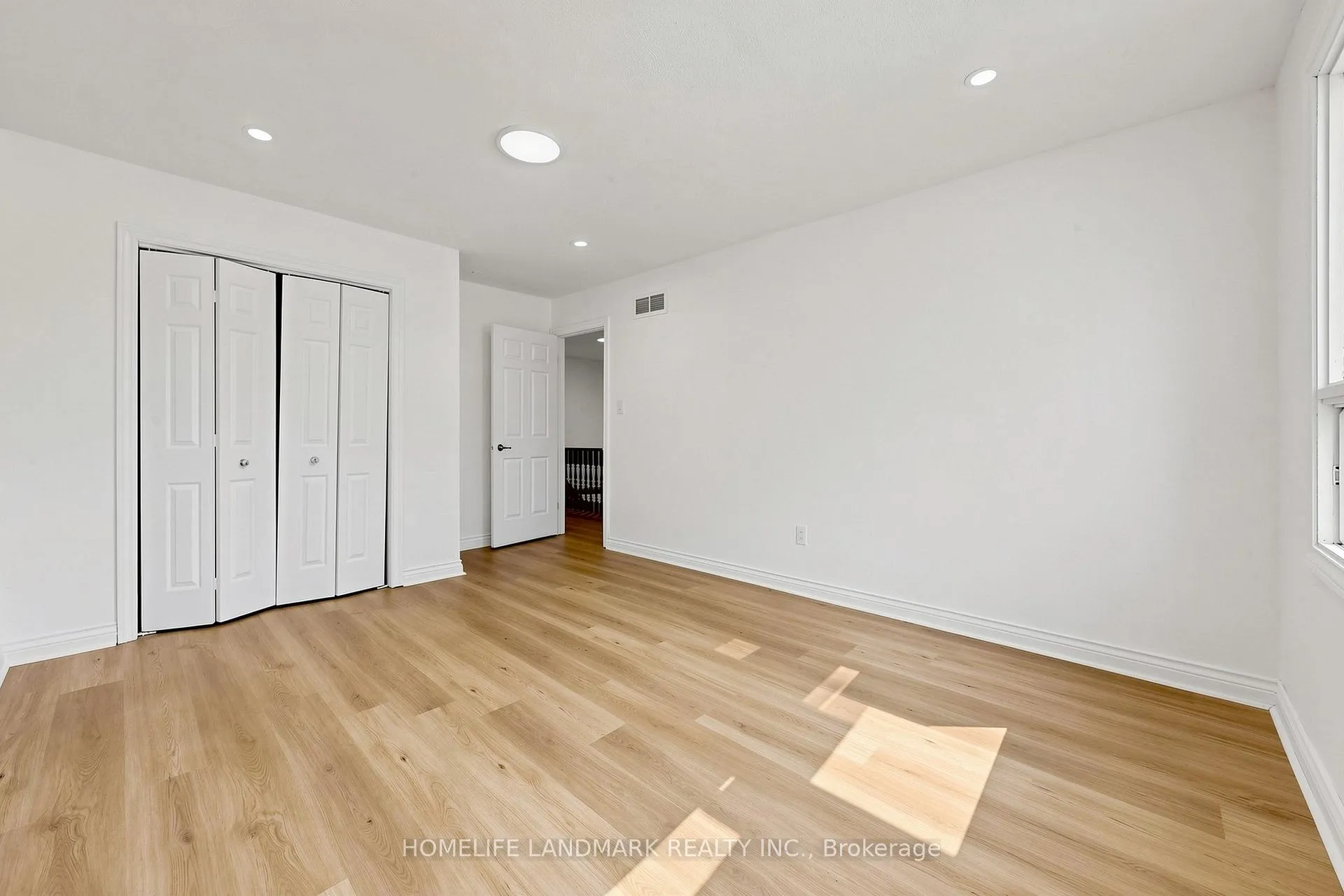 Photo 31 of 23 Dorian Place, Vaughan, Uplands — HOMEH