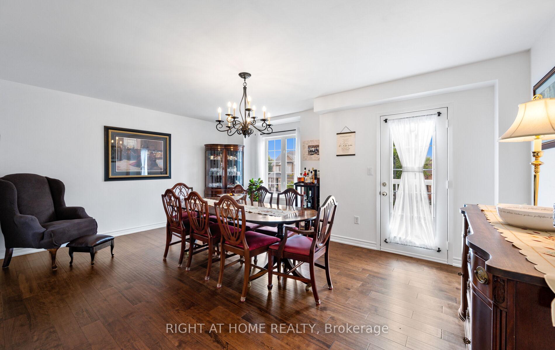 Photo 6 of 58 Knoll Haven Circle, Caledon, Bolton North — HOMEH