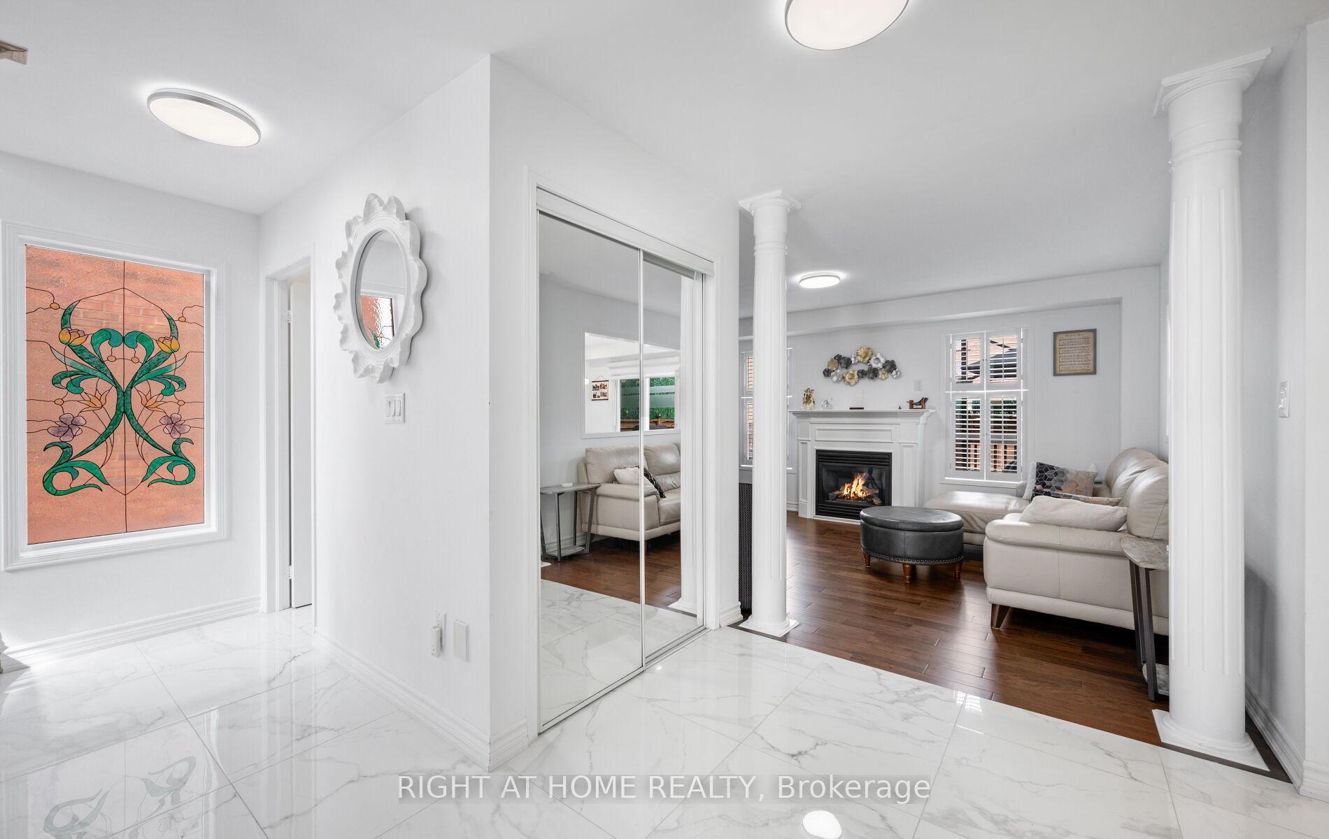 Photo 8 of 58 Knoll Haven Circle, Caledon, Bolton North — HOMEH