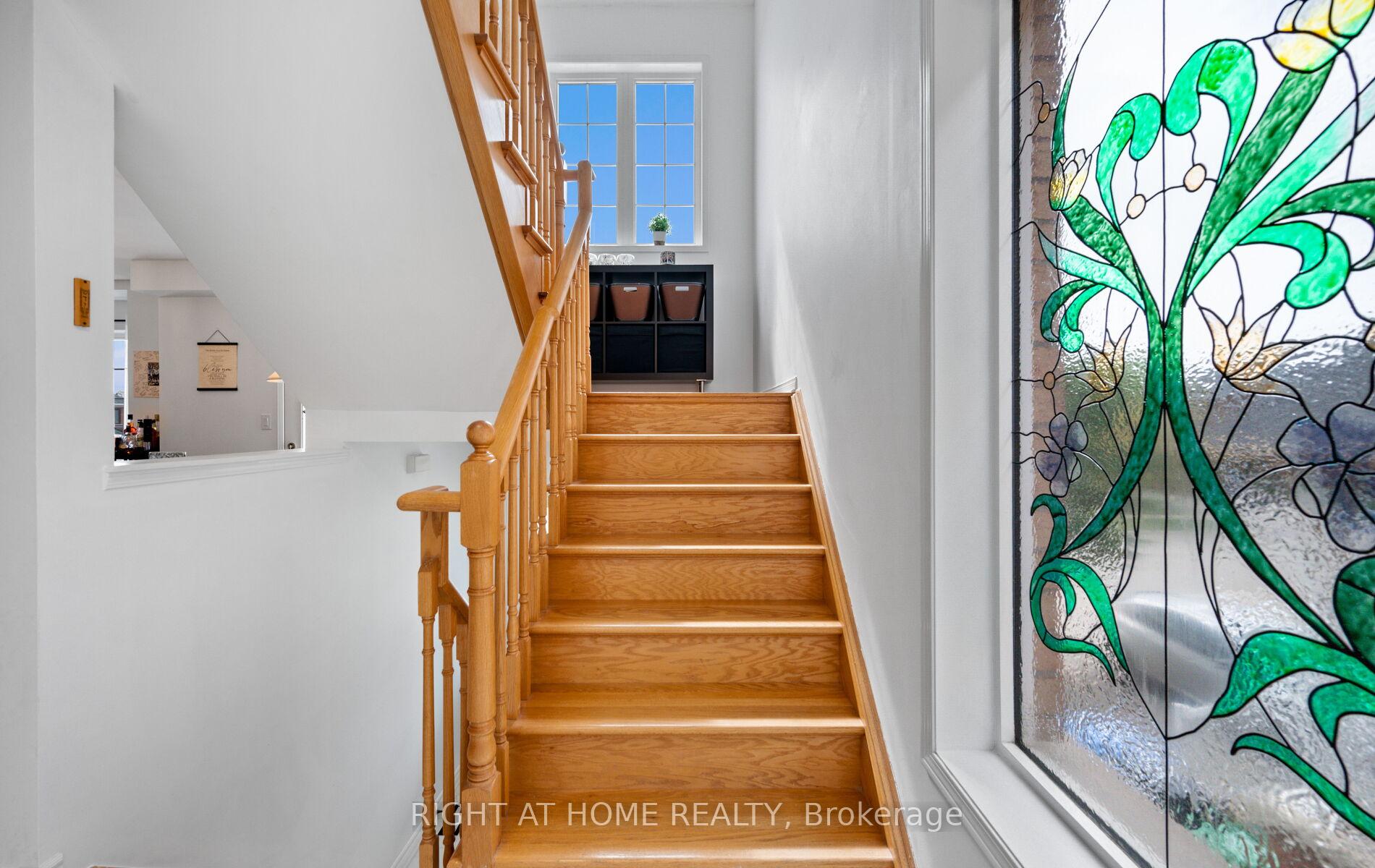 Photo 18 of 58 Knoll Haven Circle, Caledon, Bolton North — HOMEH