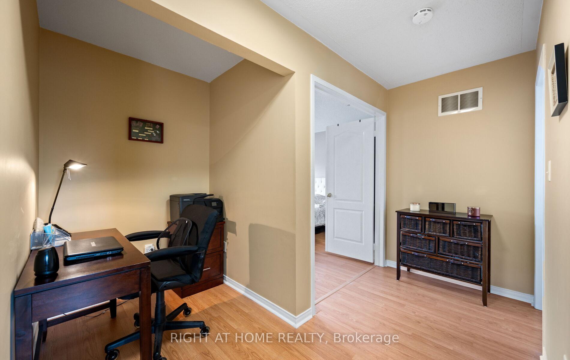 Photo 20 of 58 Knoll Haven Circle, Caledon, Bolton North — HOMEH