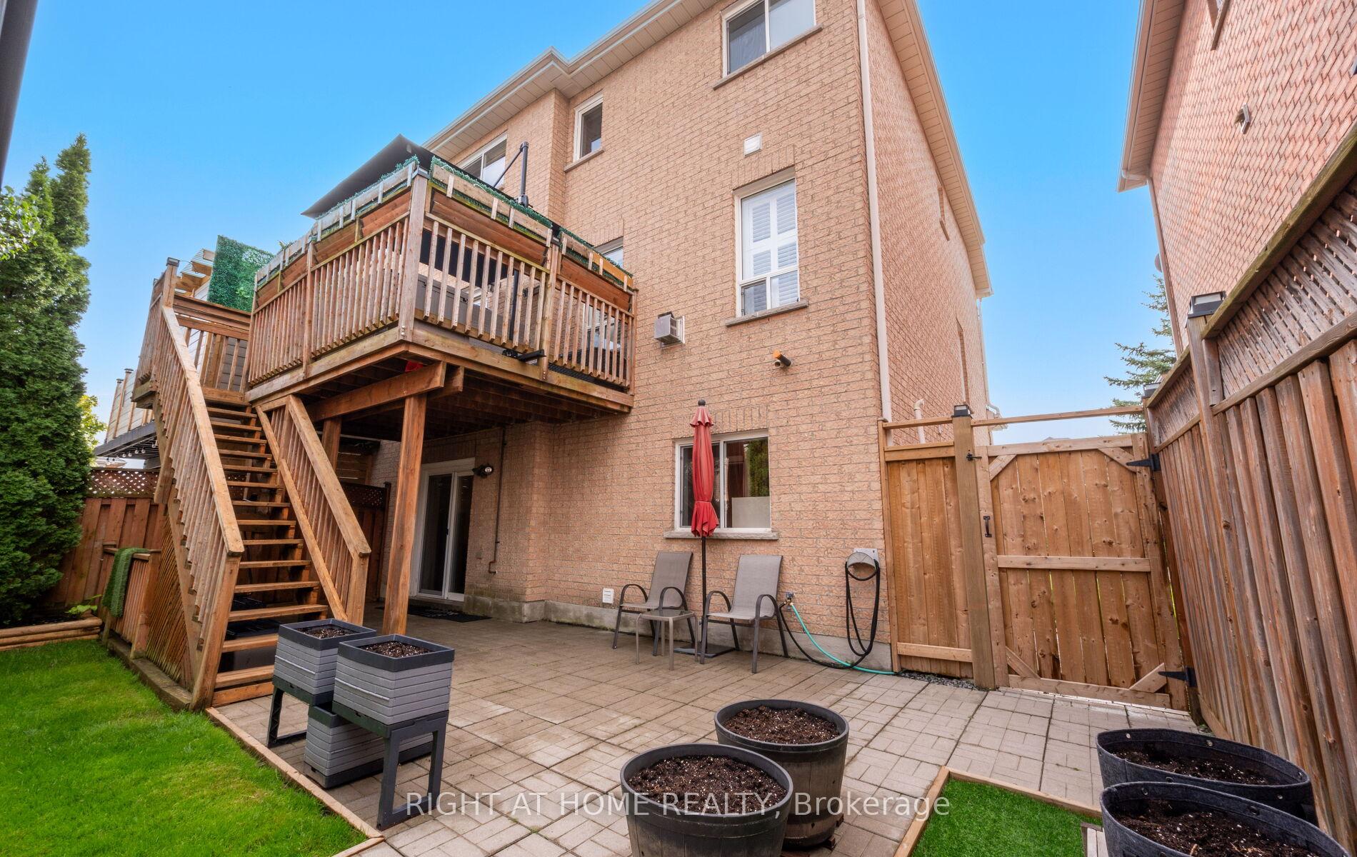 Photo 36 of 58 Knoll Haven Circle, Caledon, Bolton North — HOMEH