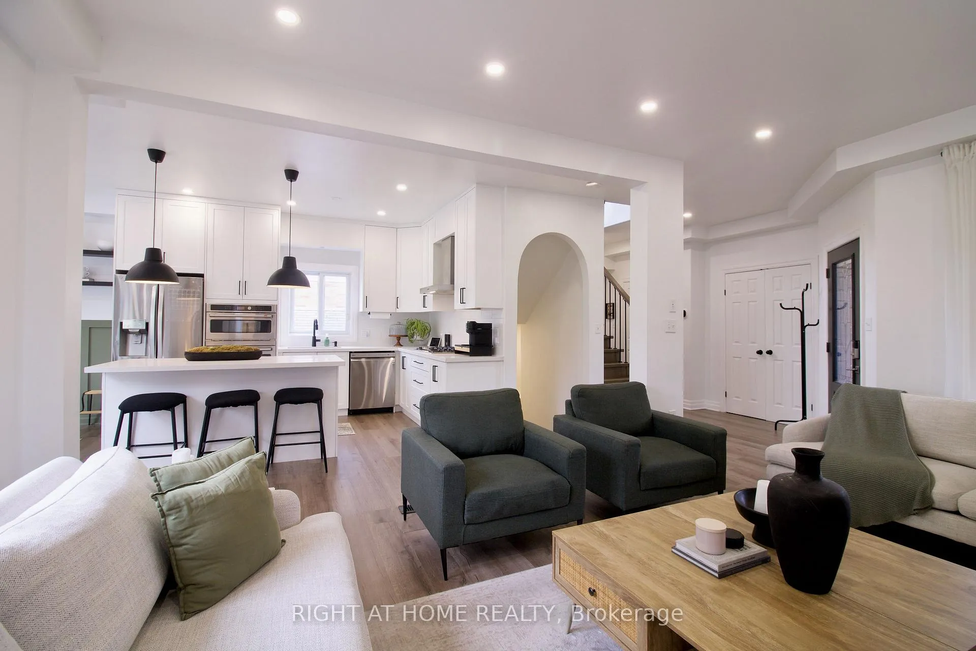 Photo 9 of 253 Schneller Drive, Wilmot, Baden — HOMEH