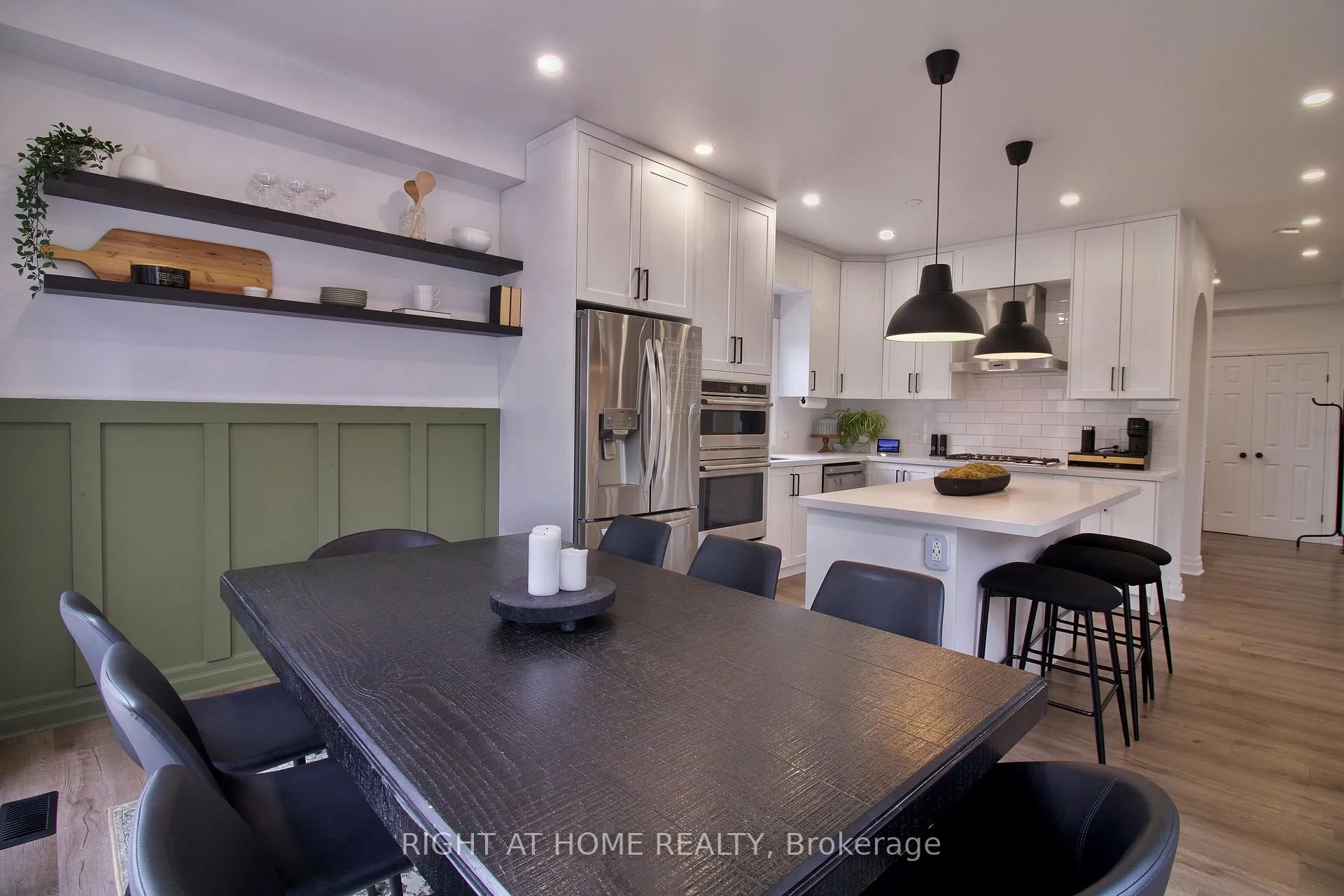 Photo 16 of 253 Schneller Drive, Wilmot, Baden — HOMEH