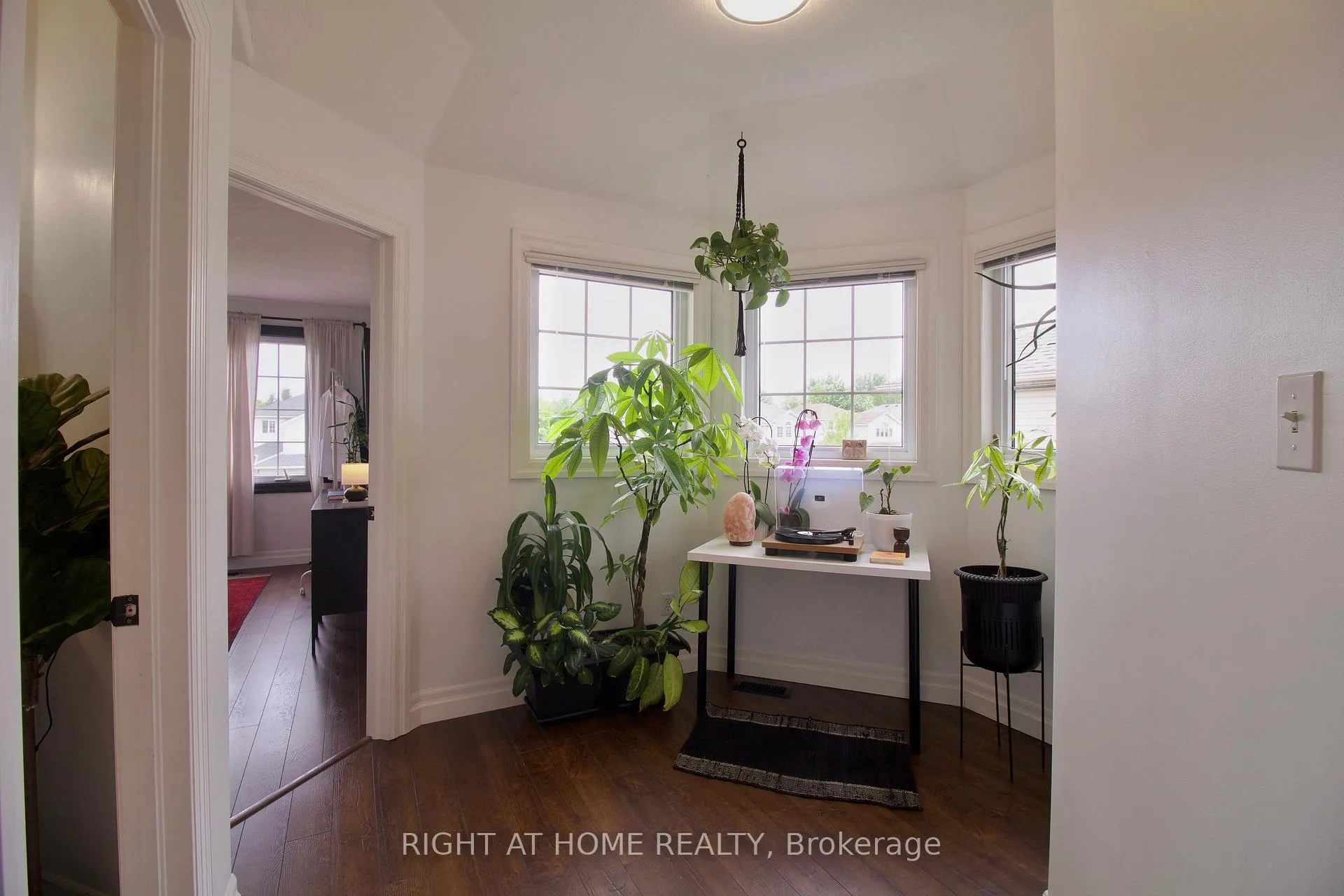 Photo 22 of 253 Schneller Drive, Wilmot, Baden — HOMEH
