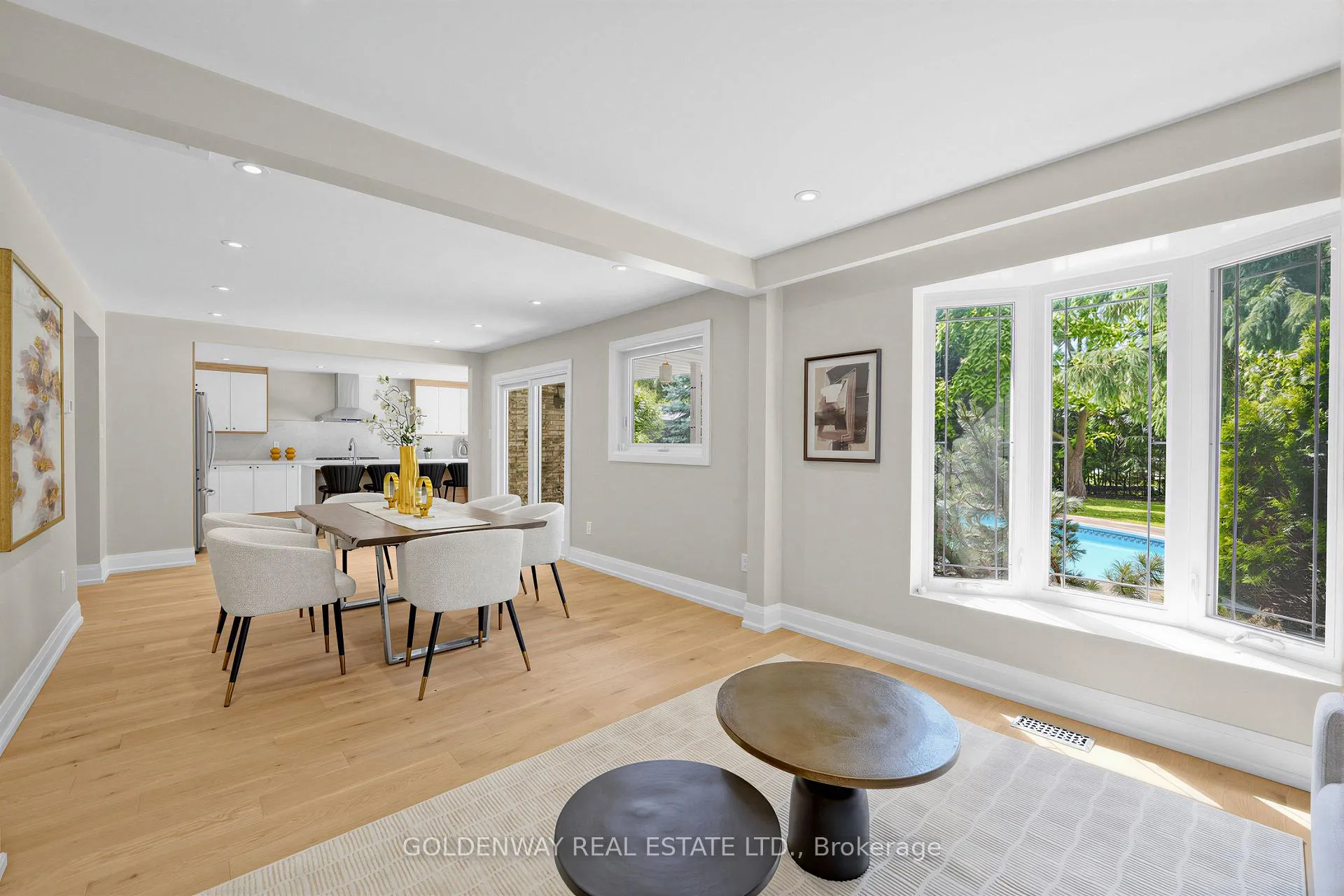 Photo 11 of 3 Sir Lancelot Drive, Markham, Markham Village — HOMEH