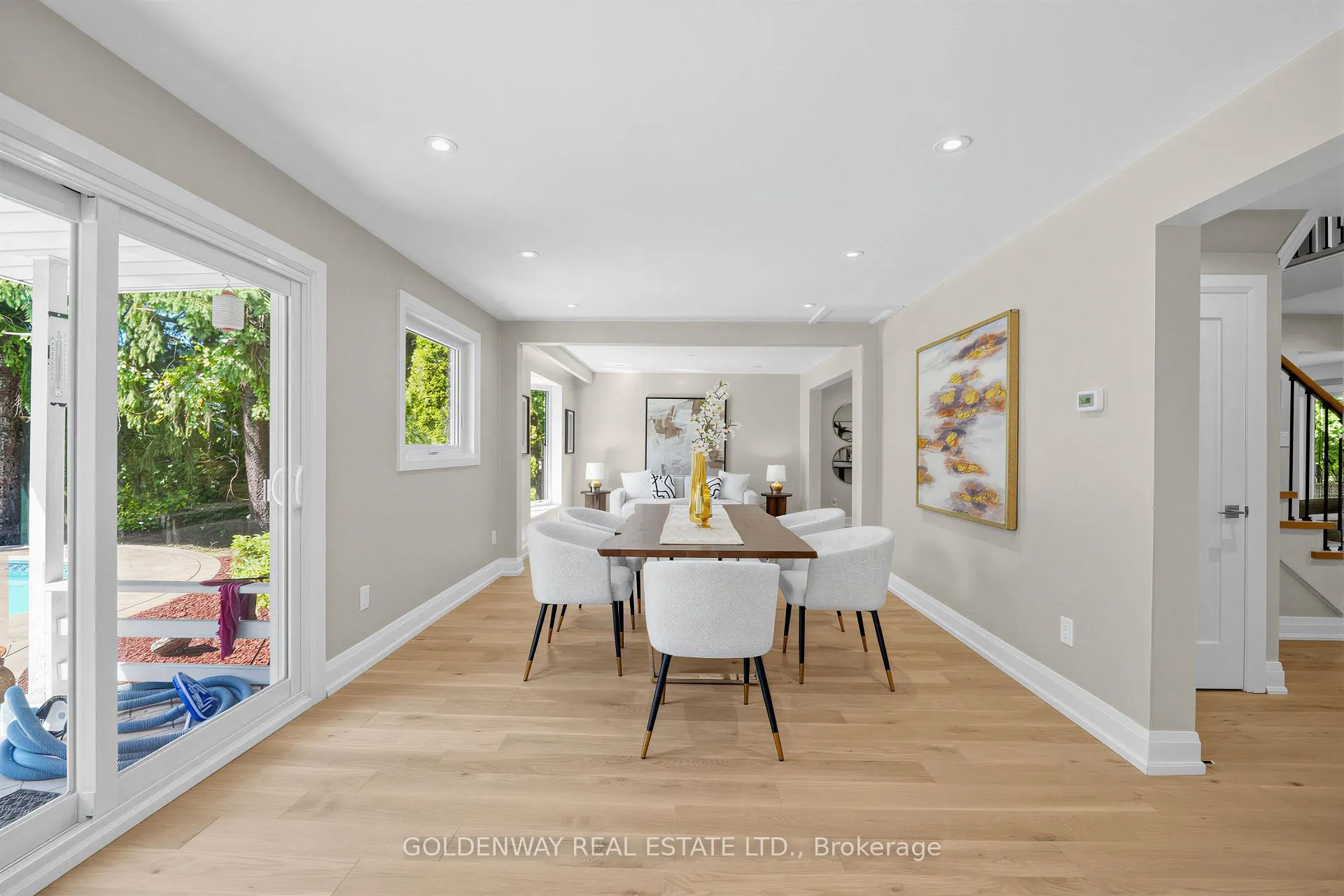 Photo 12 of 3 Sir Lancelot Drive, Markham, Markham Village — HOMEH