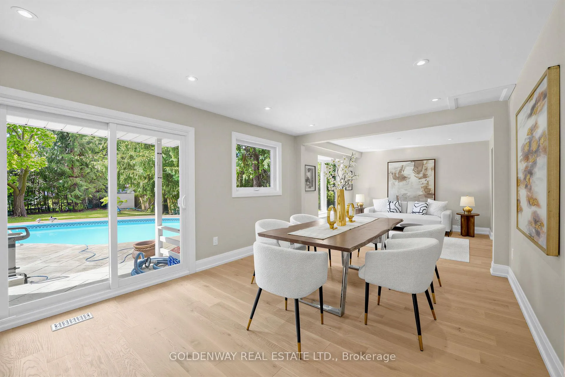 Photo 20 of 3 Sir Lancelot Drive, Markham, Markham Village — HOMEH