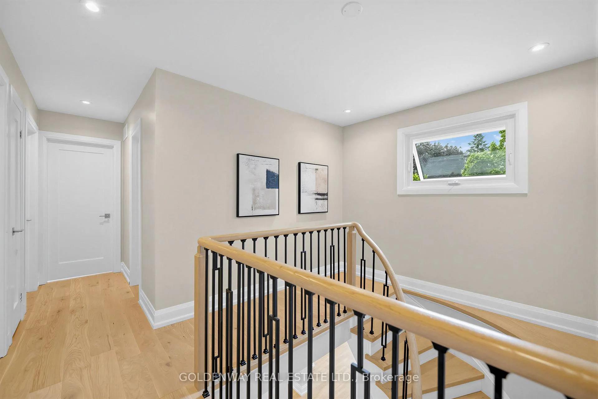 Photo 21 of 3 Sir Lancelot Drive, Markham, Markham Village — HOMEH