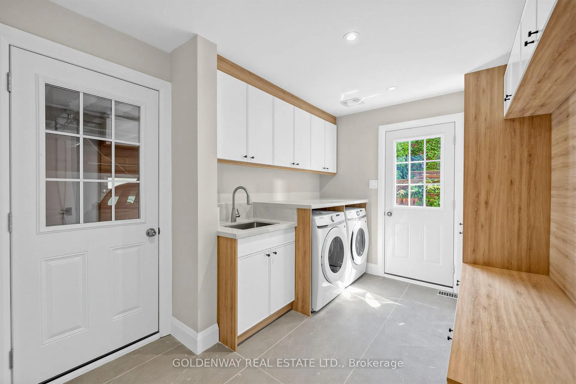 Photo 39 of 3 Sir Lancelot Drive, Markham, Markham Village — HOMEH